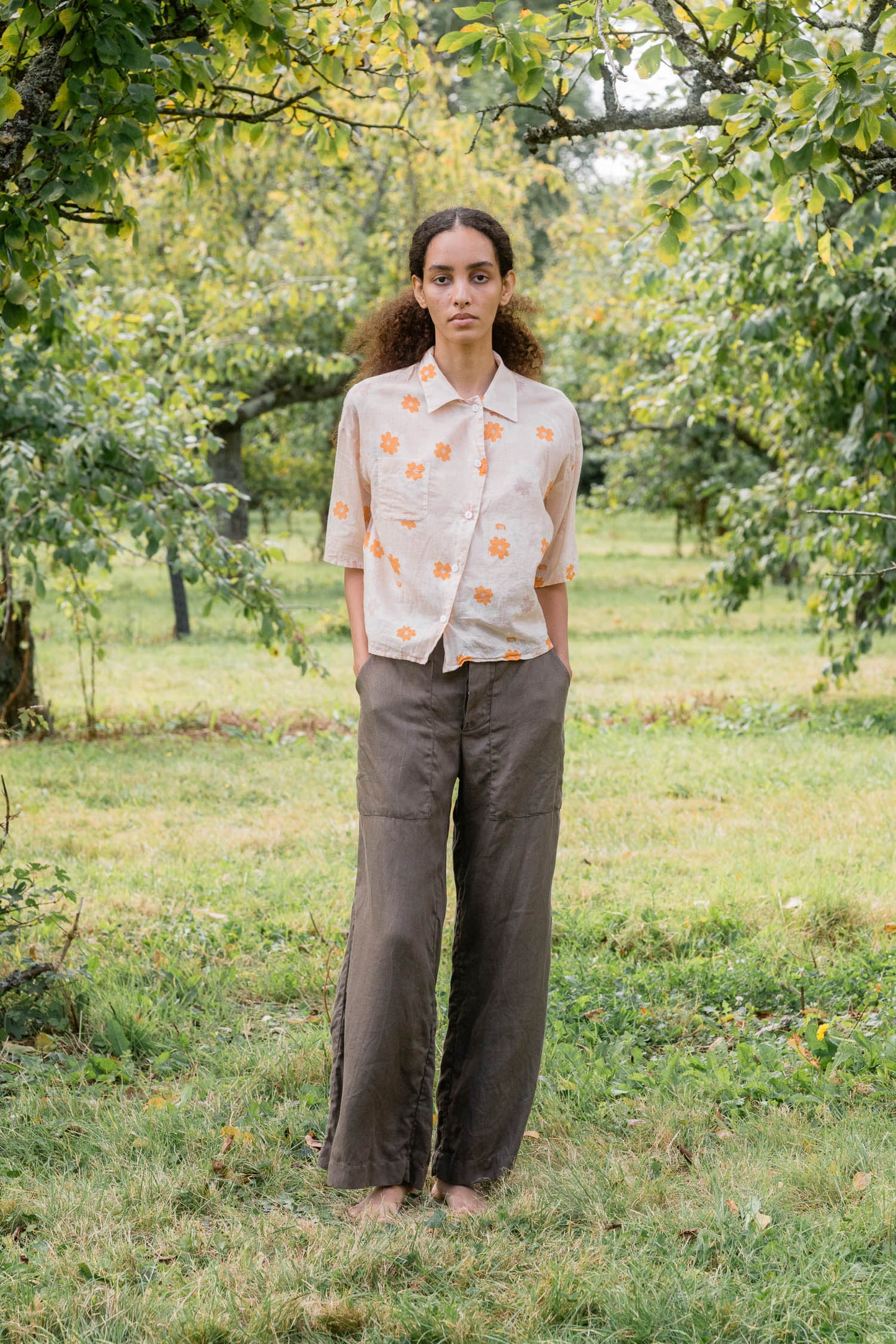 sula - flare pants french linen - ochre