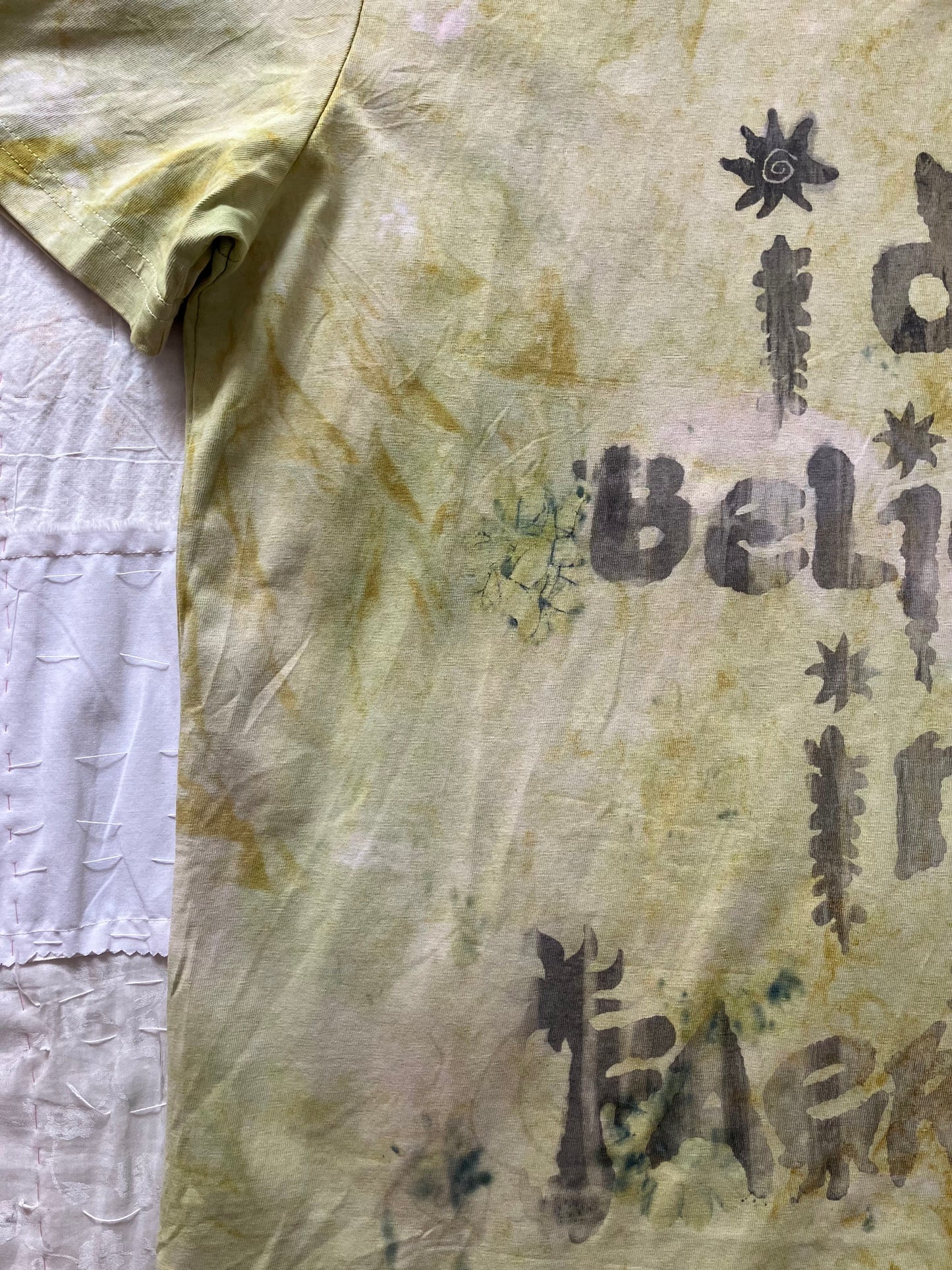 EIRINN HAYHOW - I DO BELIEVE IN FAERIES TSHIRT 3 with bio flower patch