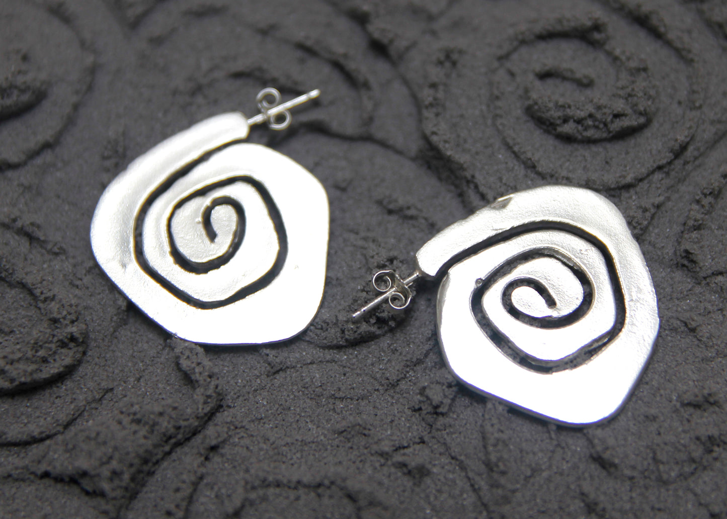 TALANTO - Spinning Around - Earring - Silver