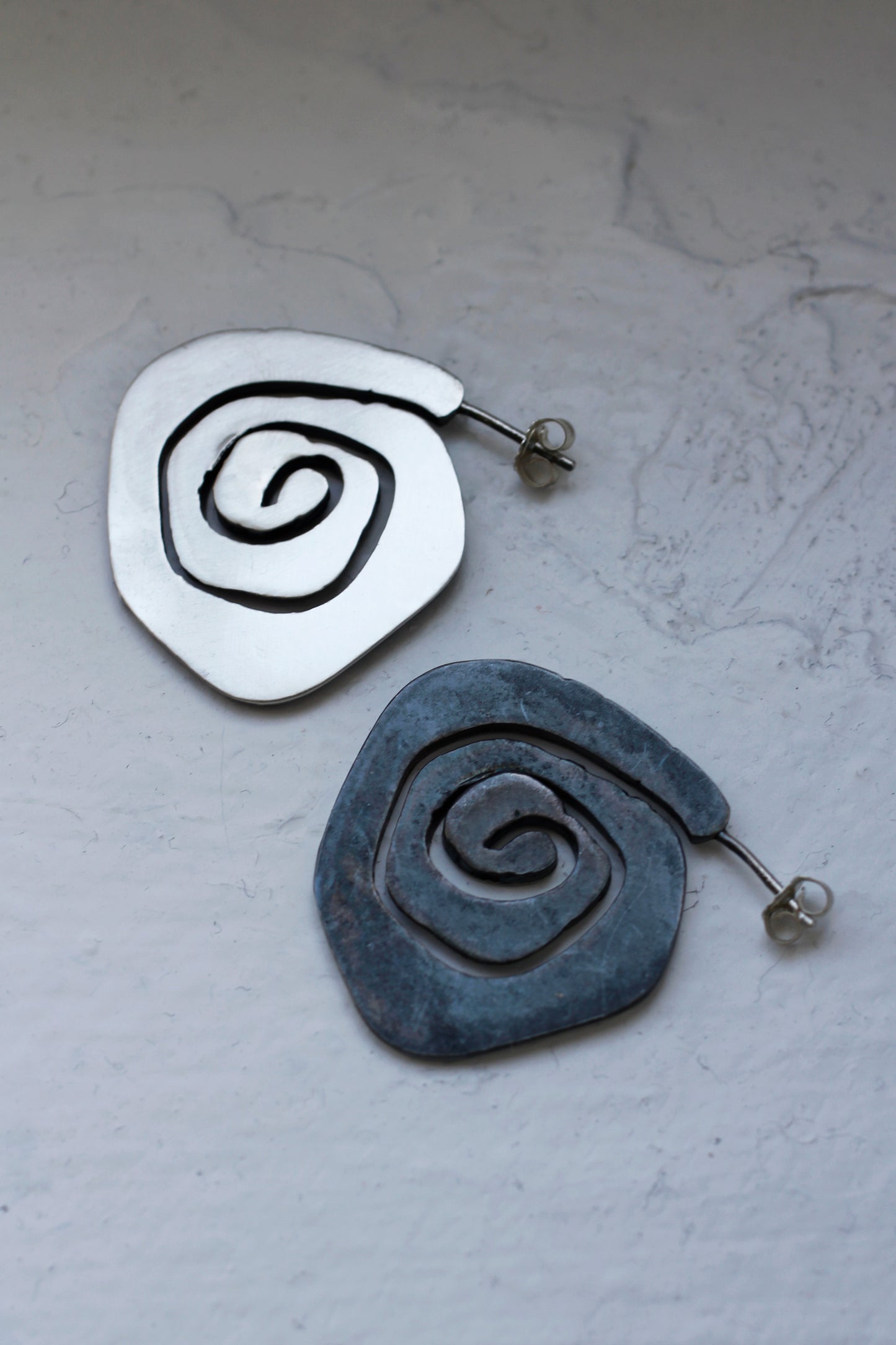 TALANTO - Spinning Around - Earring - Oxidized Edition