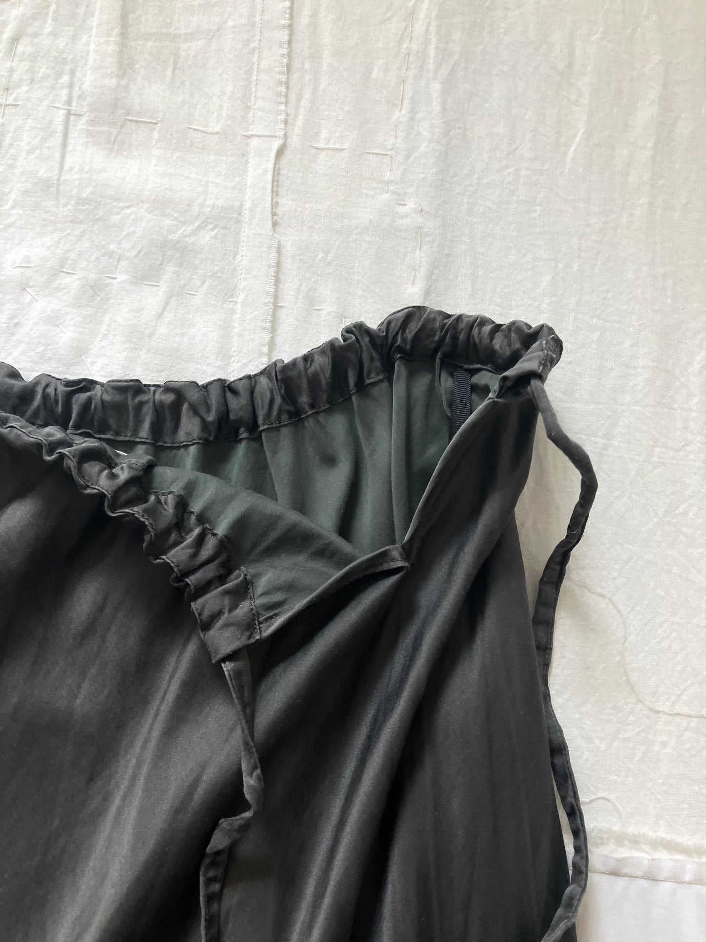 sula - bias cut long skirt - beluga