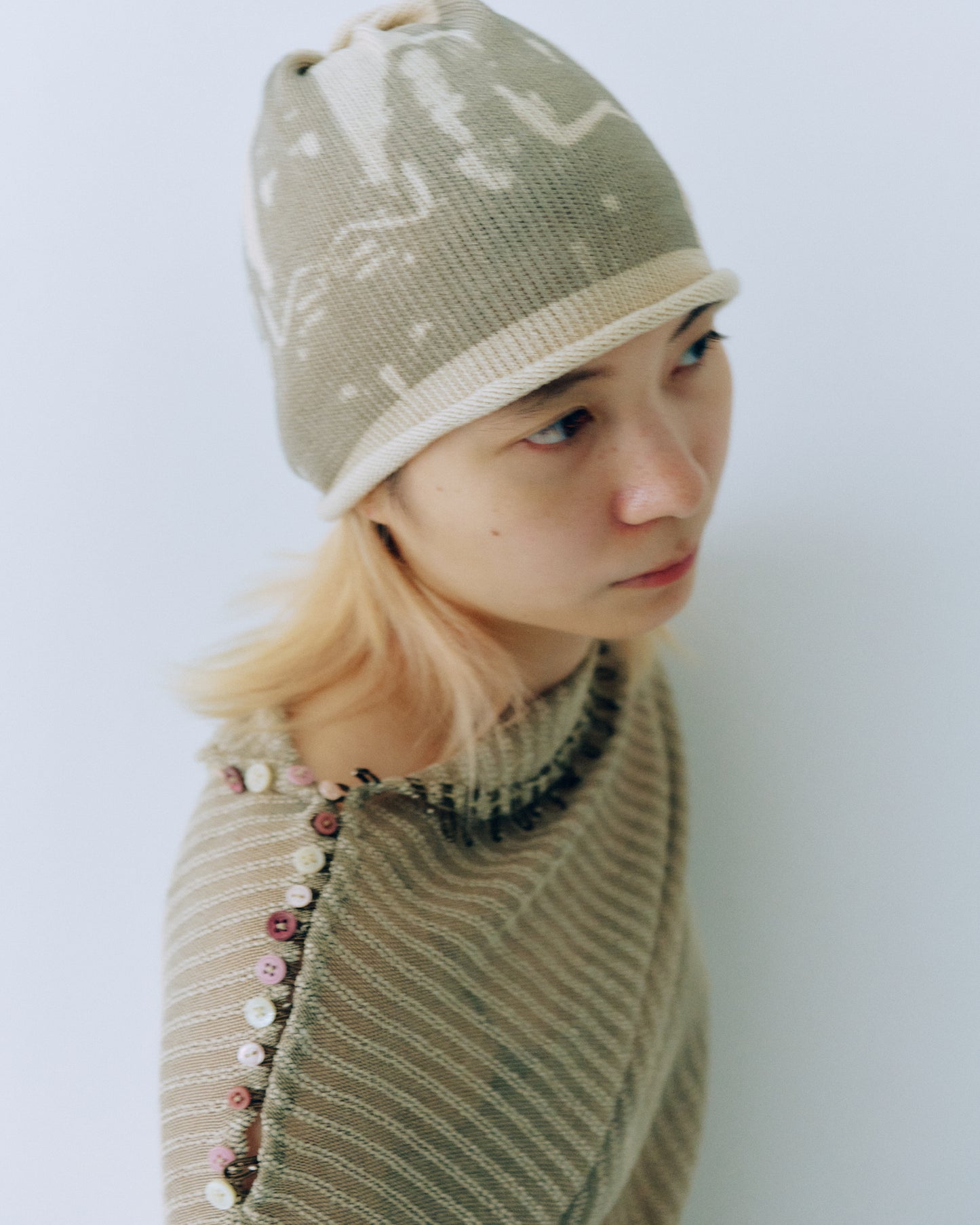 LOVETHANKS - SYMMETRY BEANY - GRAY