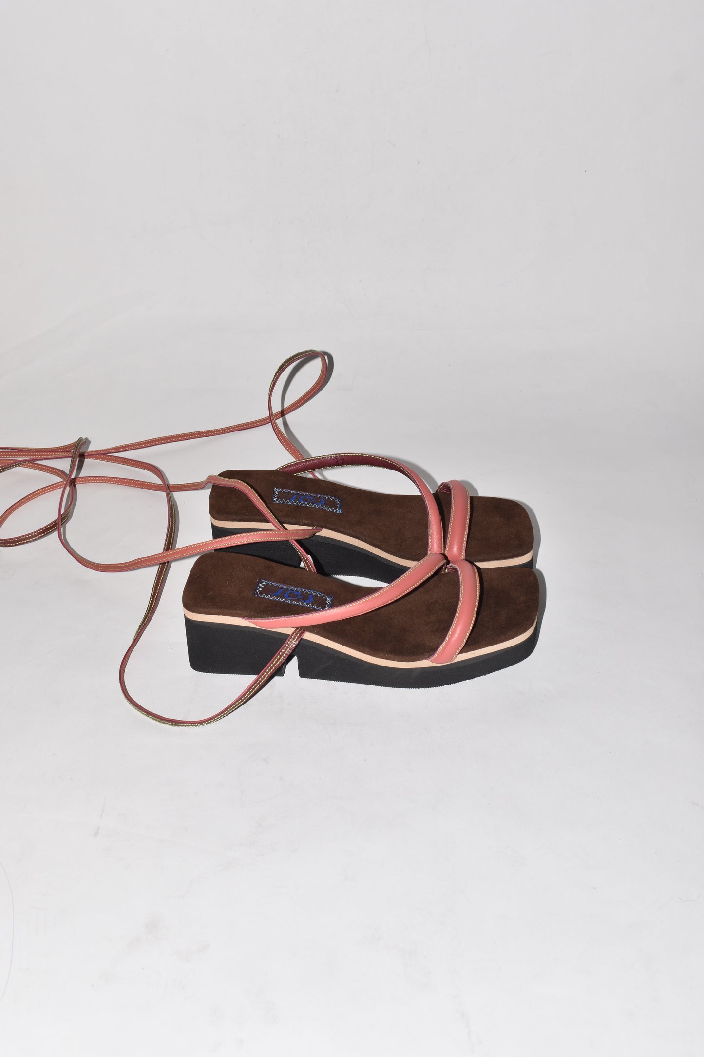 JOS MUNDO - FETTUCCINE PLATFORMS