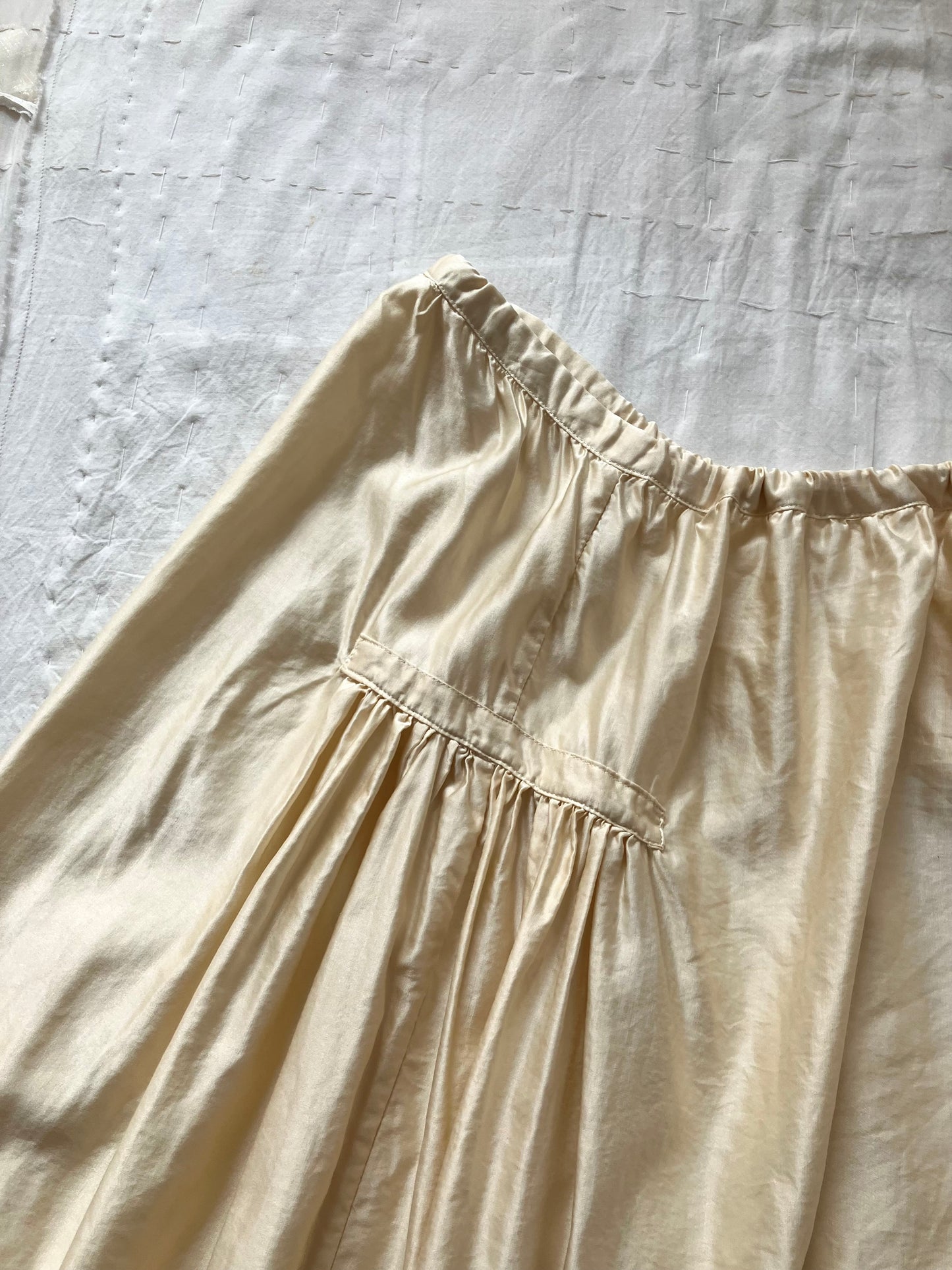 sula - new frida skirt - biscotti