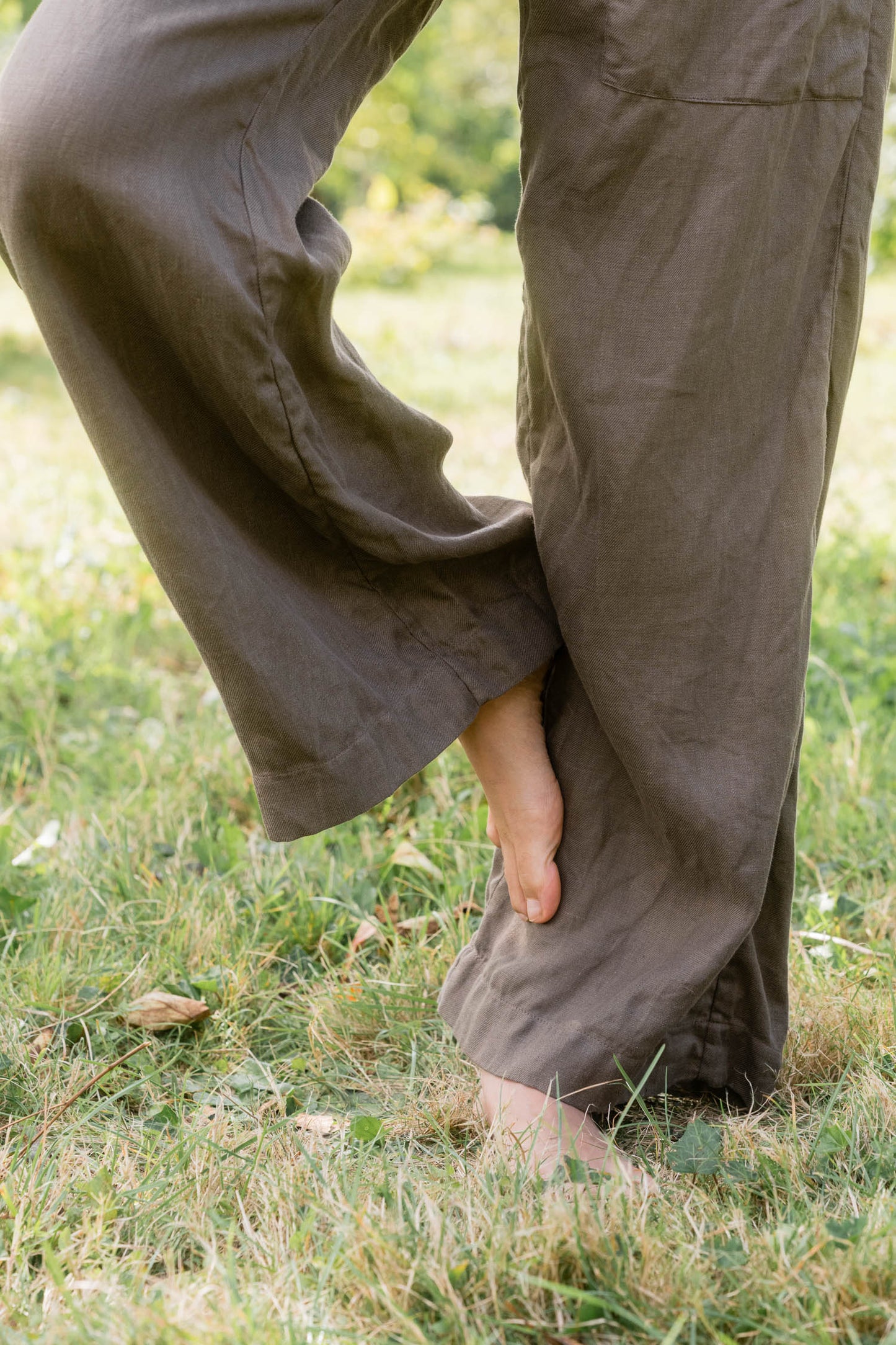 sula - flare pants french linen - ochre