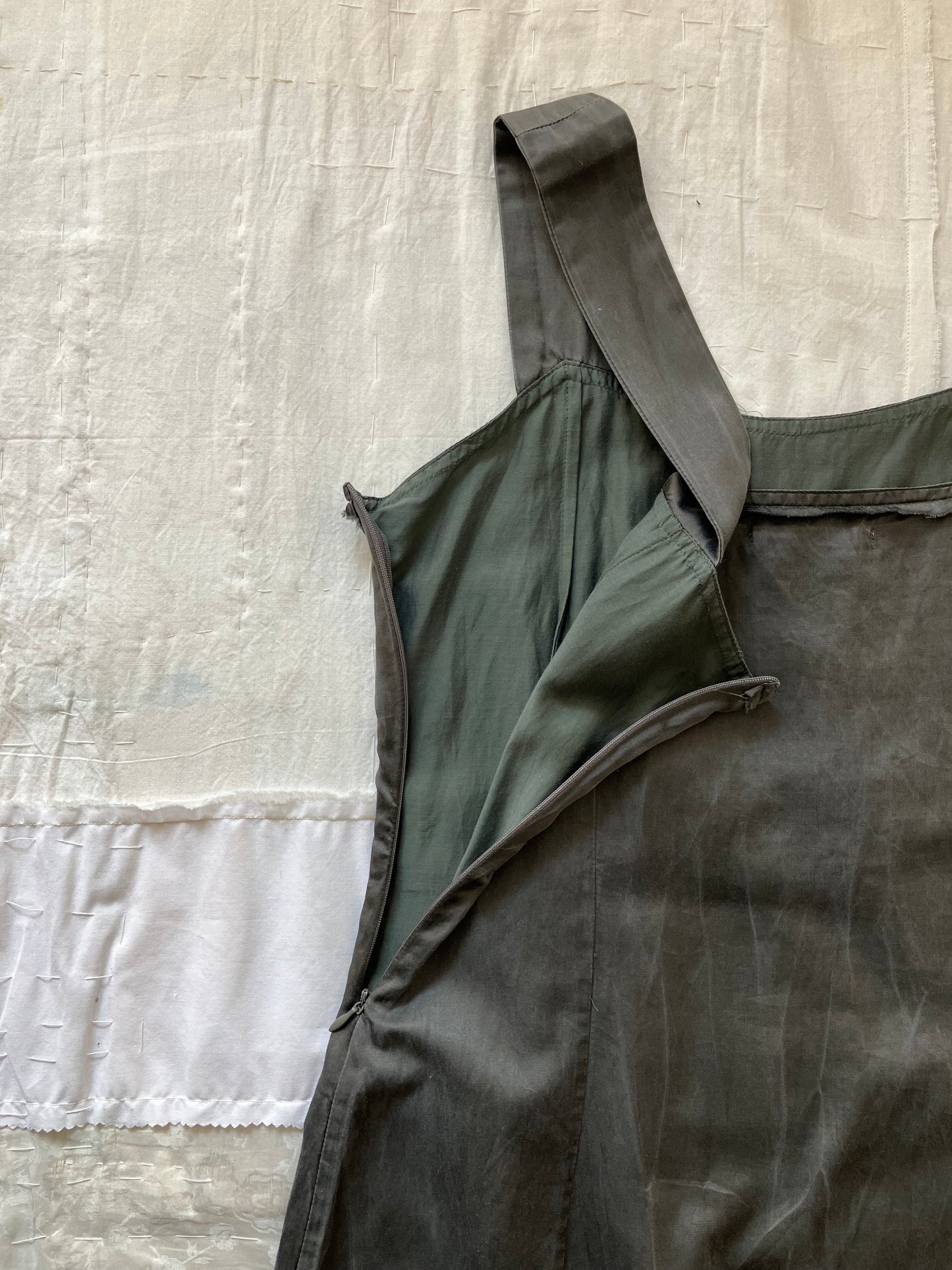 sula - wide strap dress - beluga