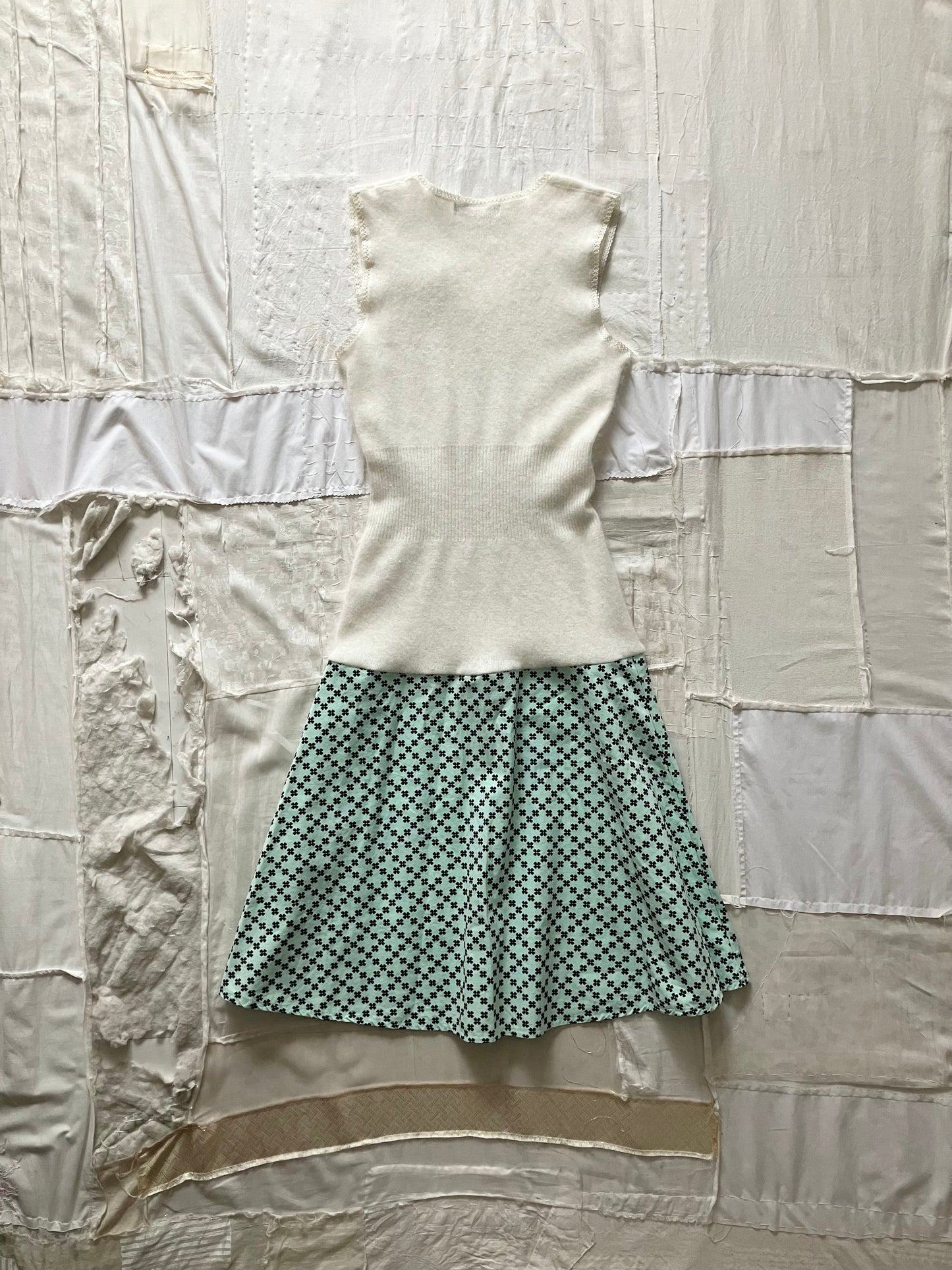 garbage core - ghi ri gò ri / ら く が き - DRESS