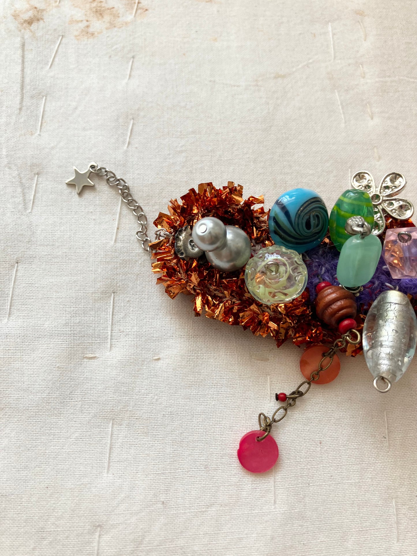 MATHILDE HIRON - Grigri Bracelet in Orange Garland 2