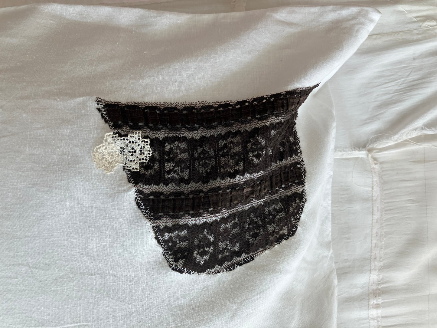 everyone's mother - pillow case 5