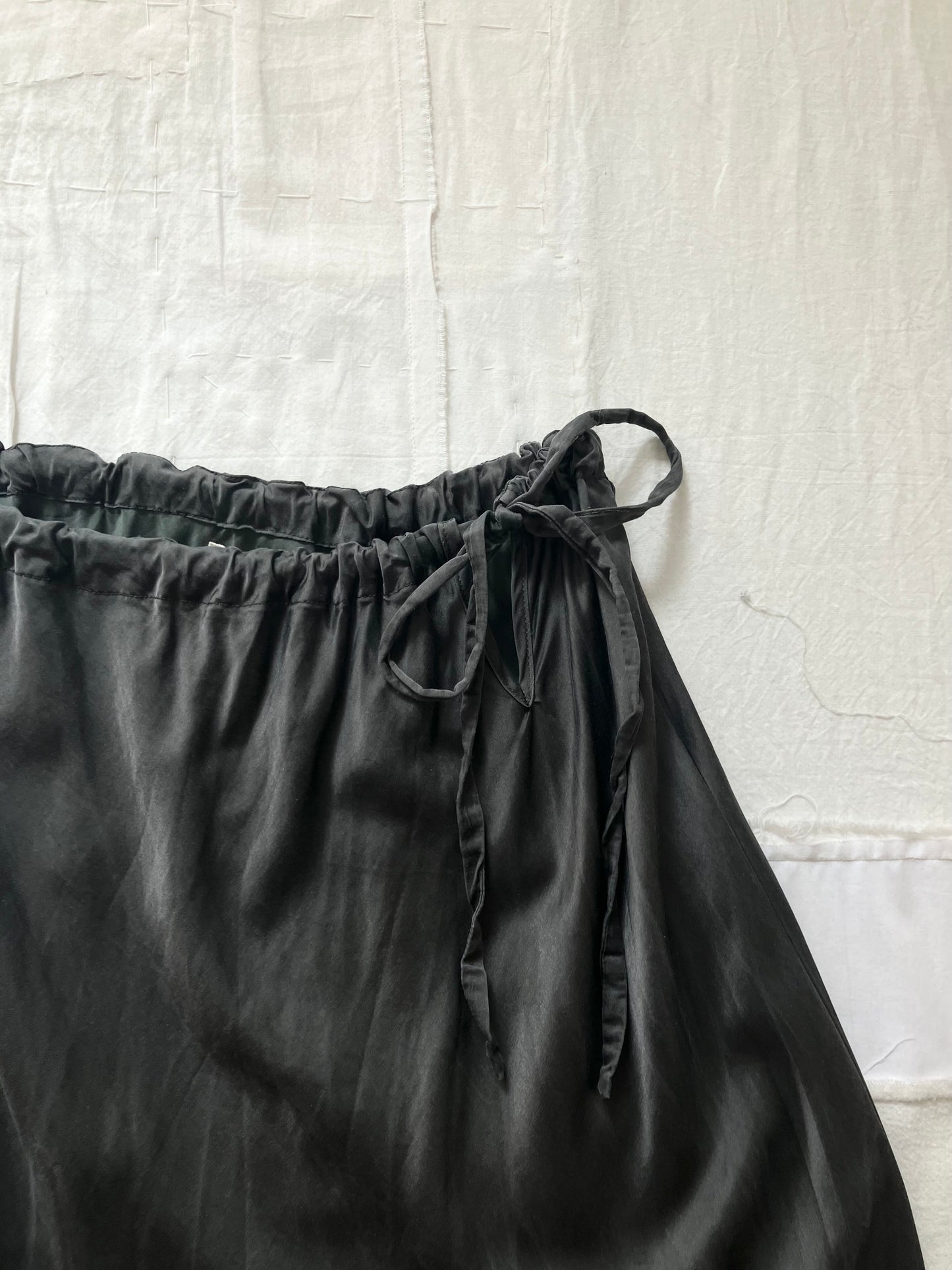 sula - bias cut long skirt - beluga