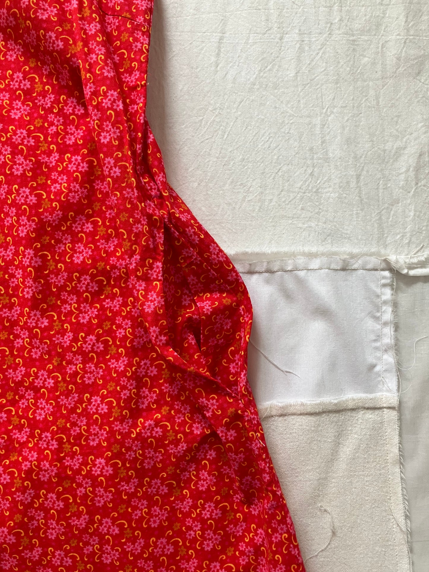 【Pre-loved】sula - plain dress - red flower