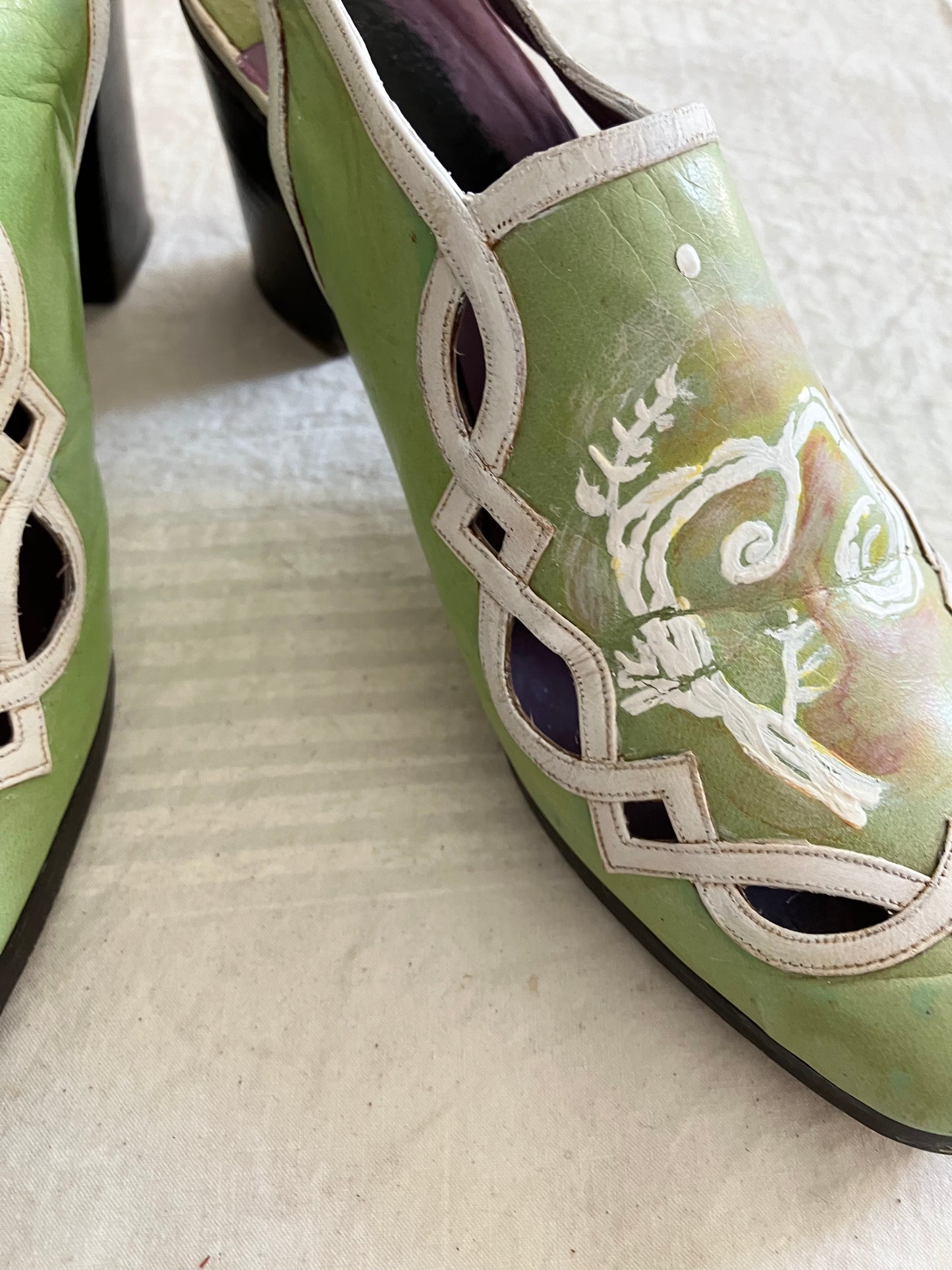Kei Yamada - green shoots vintage square chunky heel