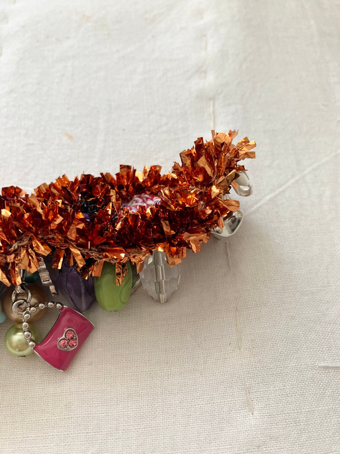 MATHILDE HIRON - Grigri Bracelet in Orange Garland 1