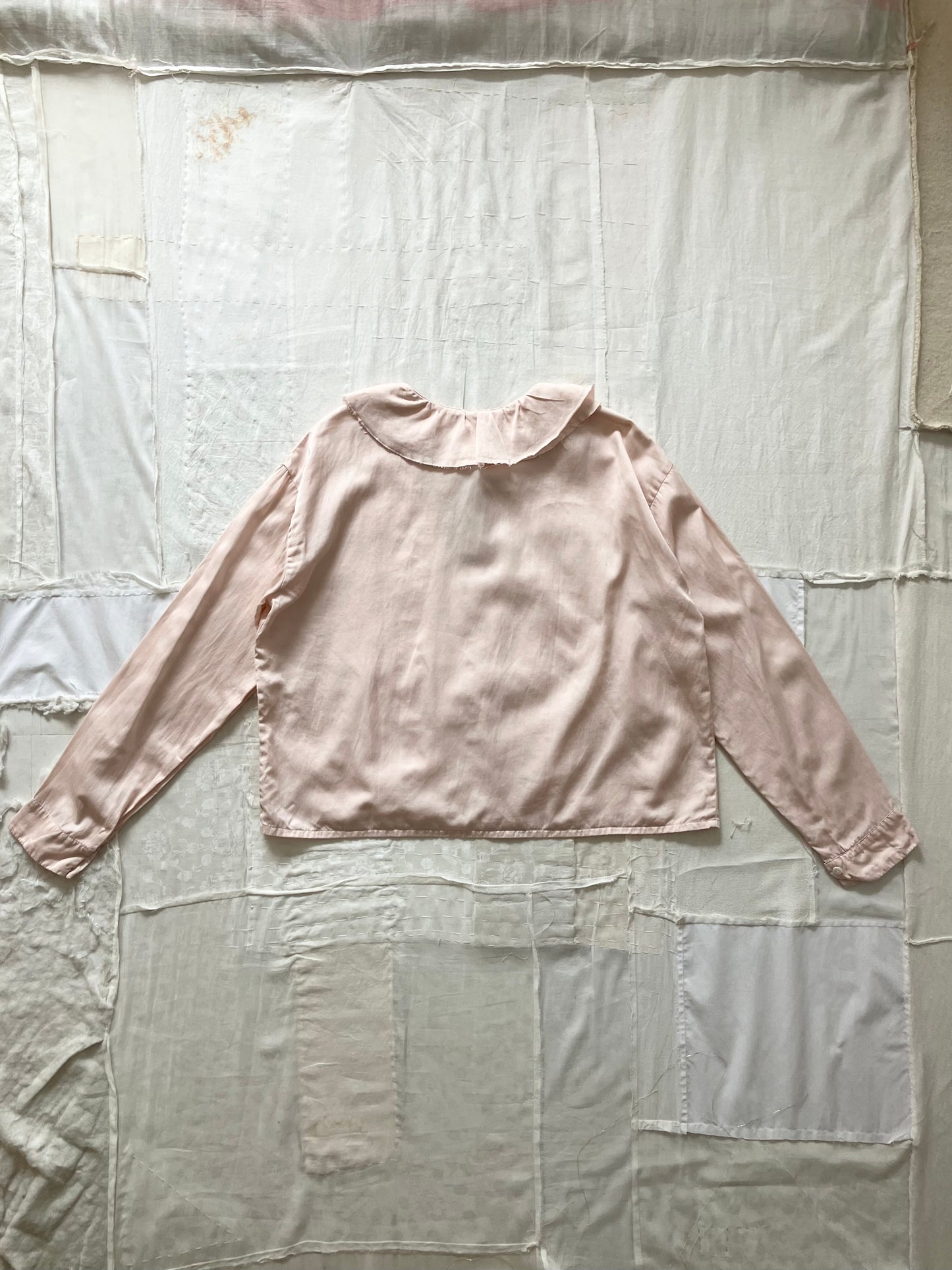sula - pucked collar blouse - silk cotton satin - silver peony