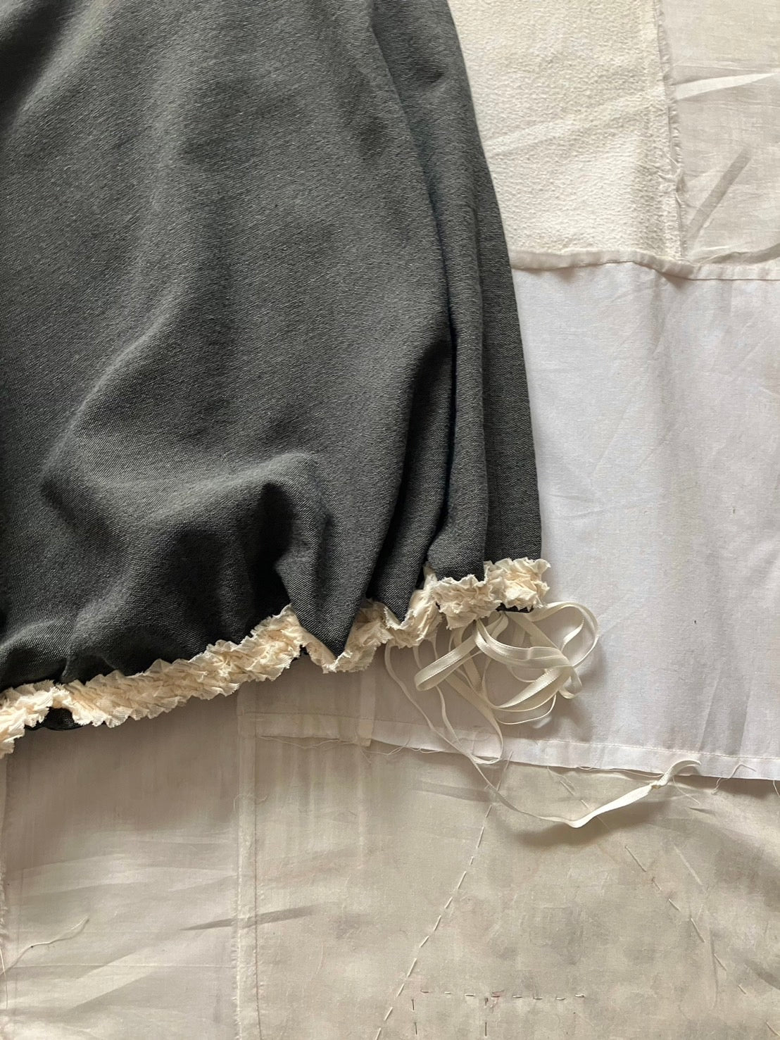 garbage core - RUFFLEABLE SKIRT