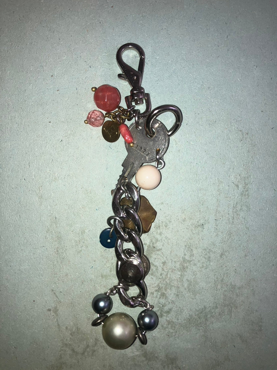 LEO GON'DO - Drawing mini keychain 2
