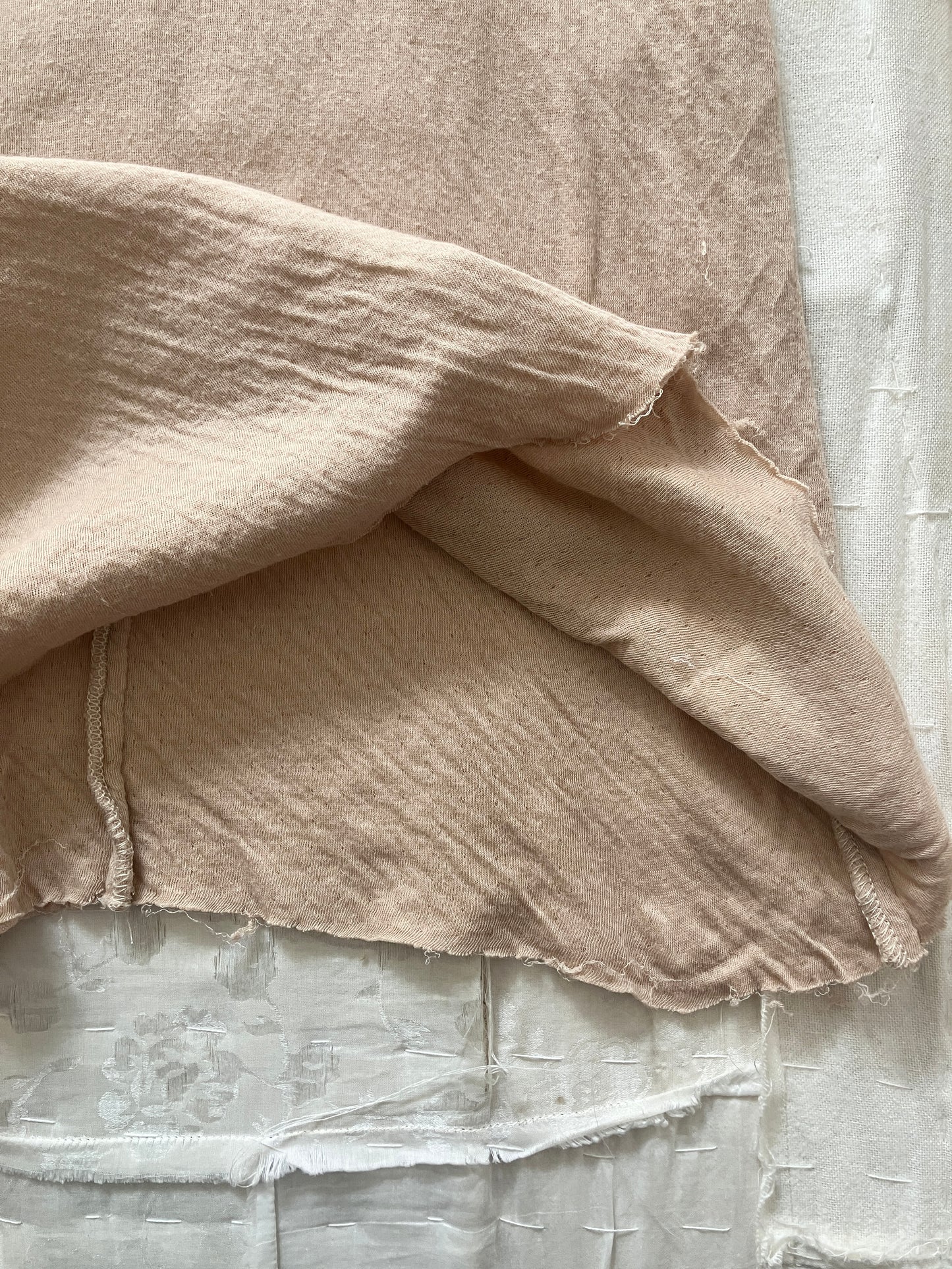 sula - long sleeve tee - cotton jersey - beige