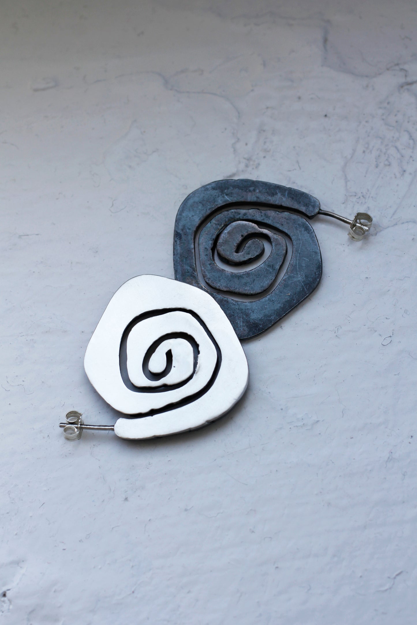 TALANTO - Spinning Around - Earring - Oxidized Edition