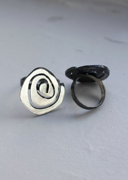 TALANTO - Spinning Around - Ring - Oxidized Edition