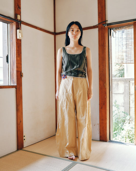 sula - tailored line pants - biscotti
