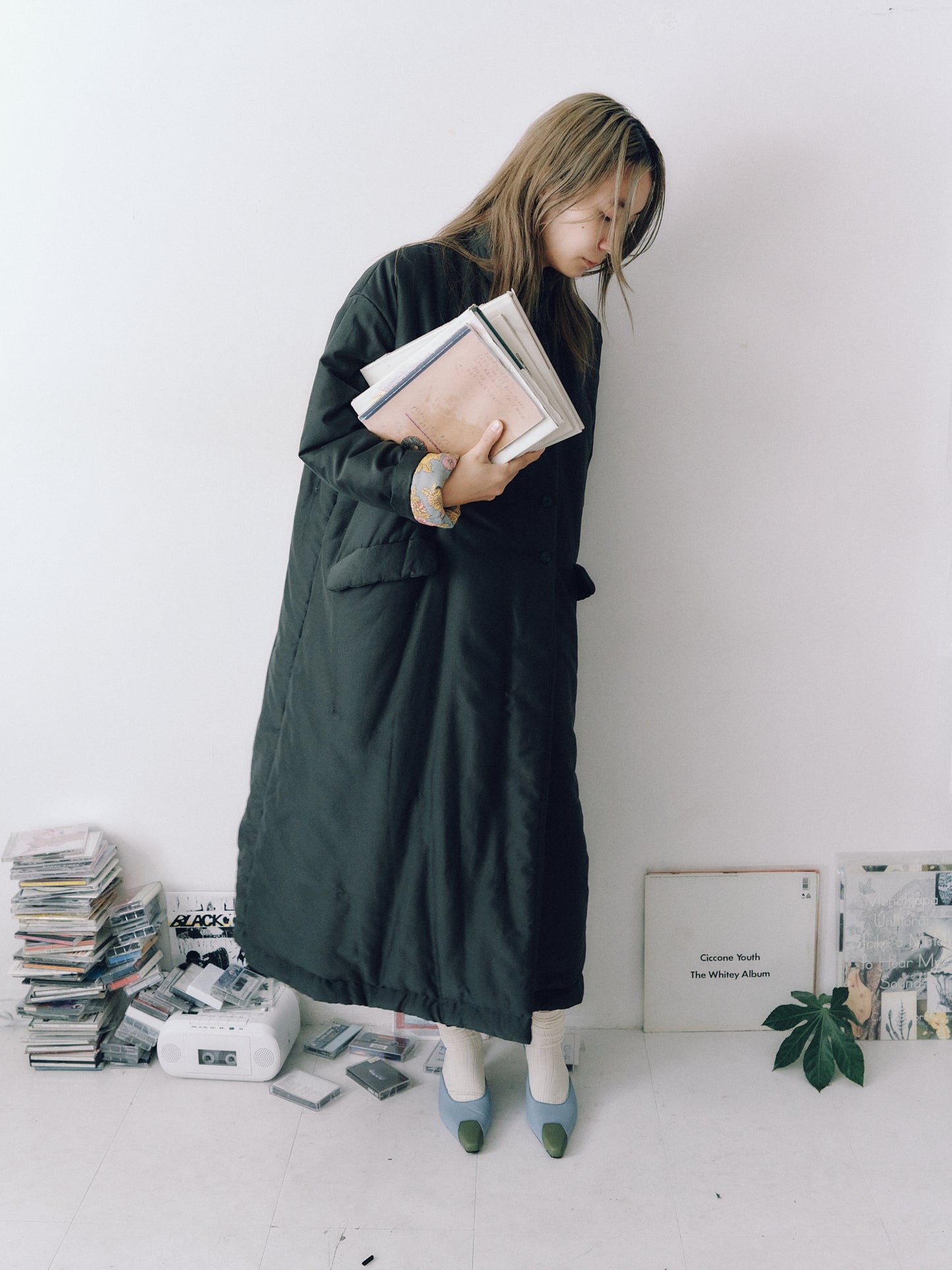 sula - cuddle coat - jet set