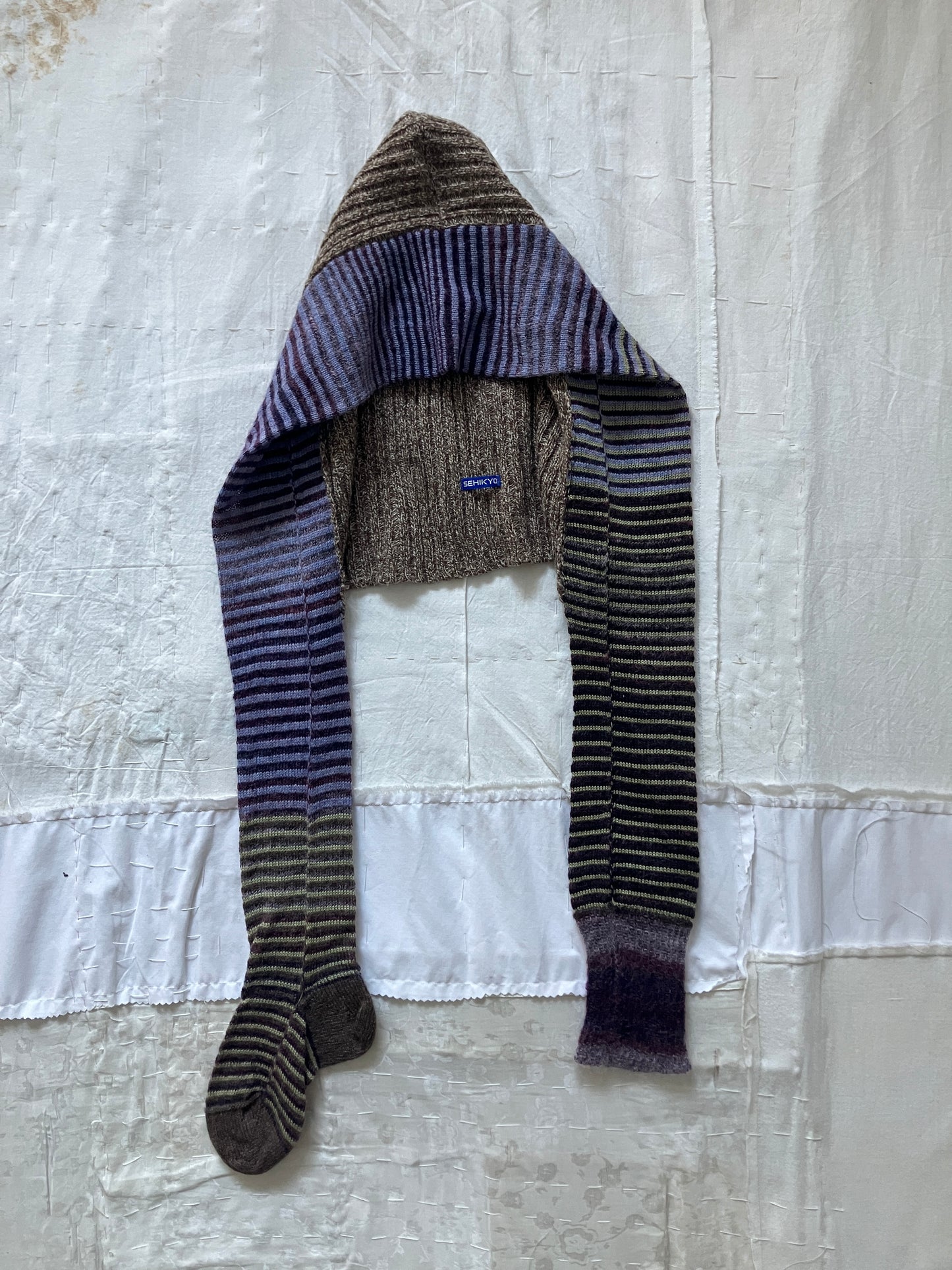 SEHIKYO - Ghostly Sock Odyssey hood 1