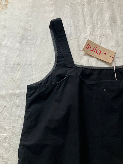 【Pre-loved】sula - plain dress - black