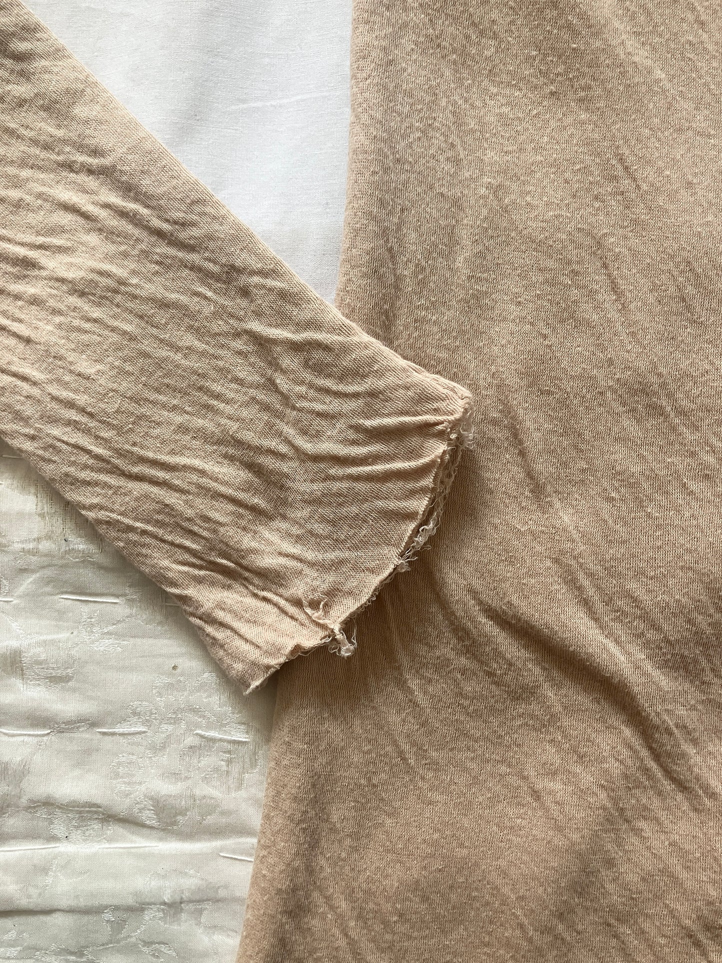 sula - long sleeve tee - cotton jersey - beige