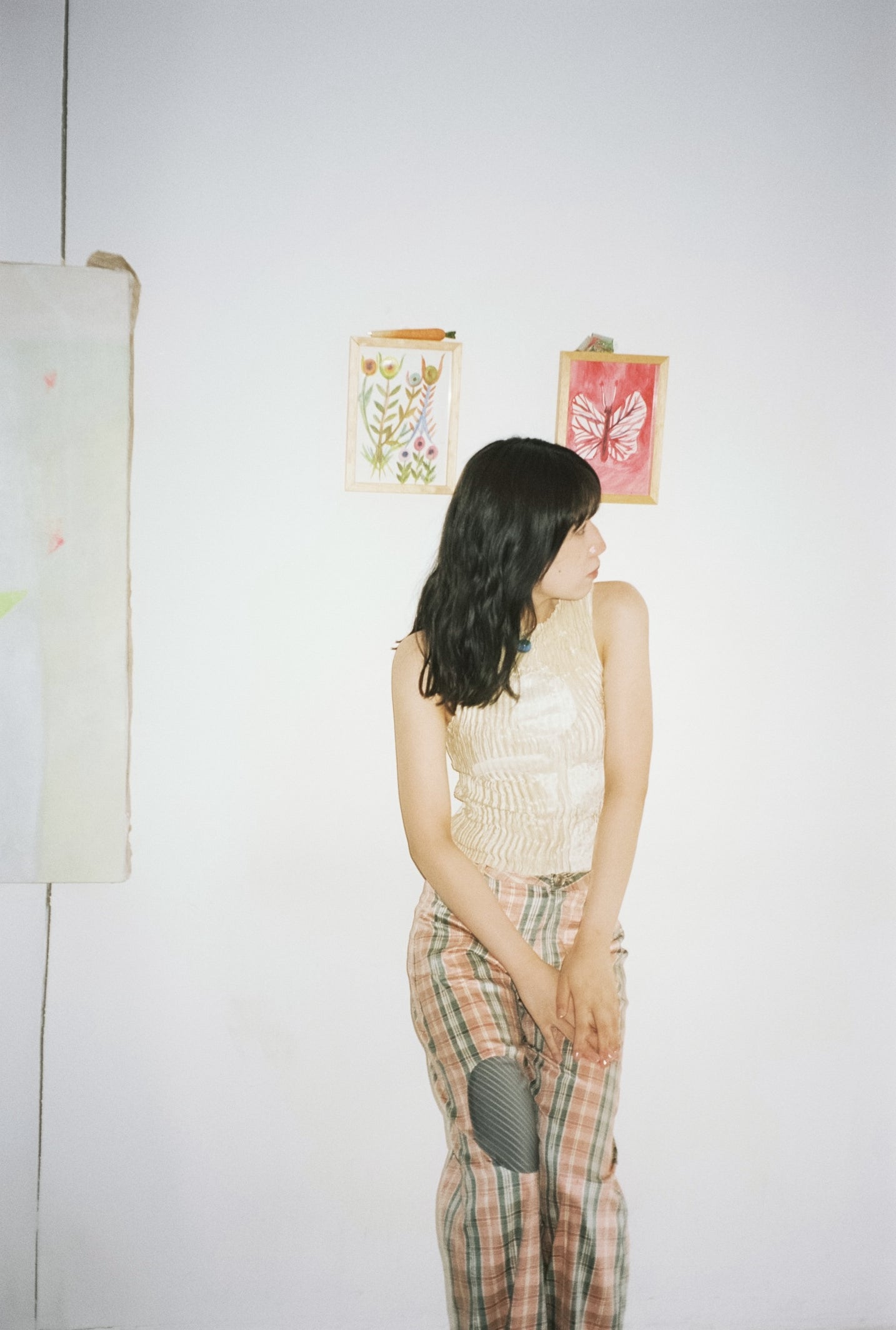 AZUR - Plissé Satin Silk Appliqué Tank Top - Off white + White