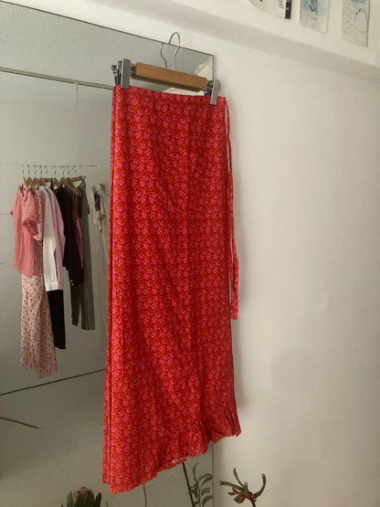 sula - daisy skirt - red flower