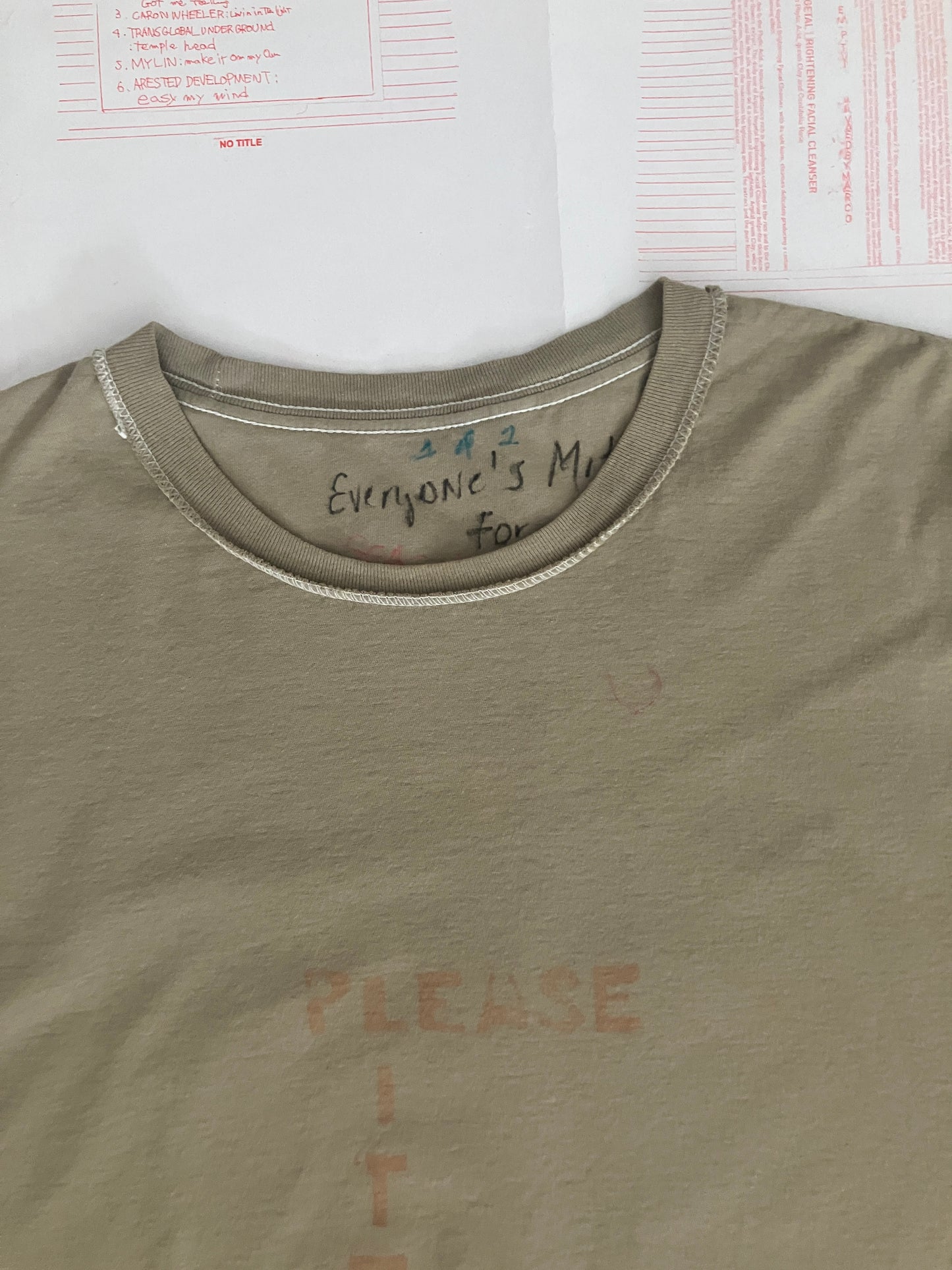 everyone's mother - earthday tee 2026 - 7