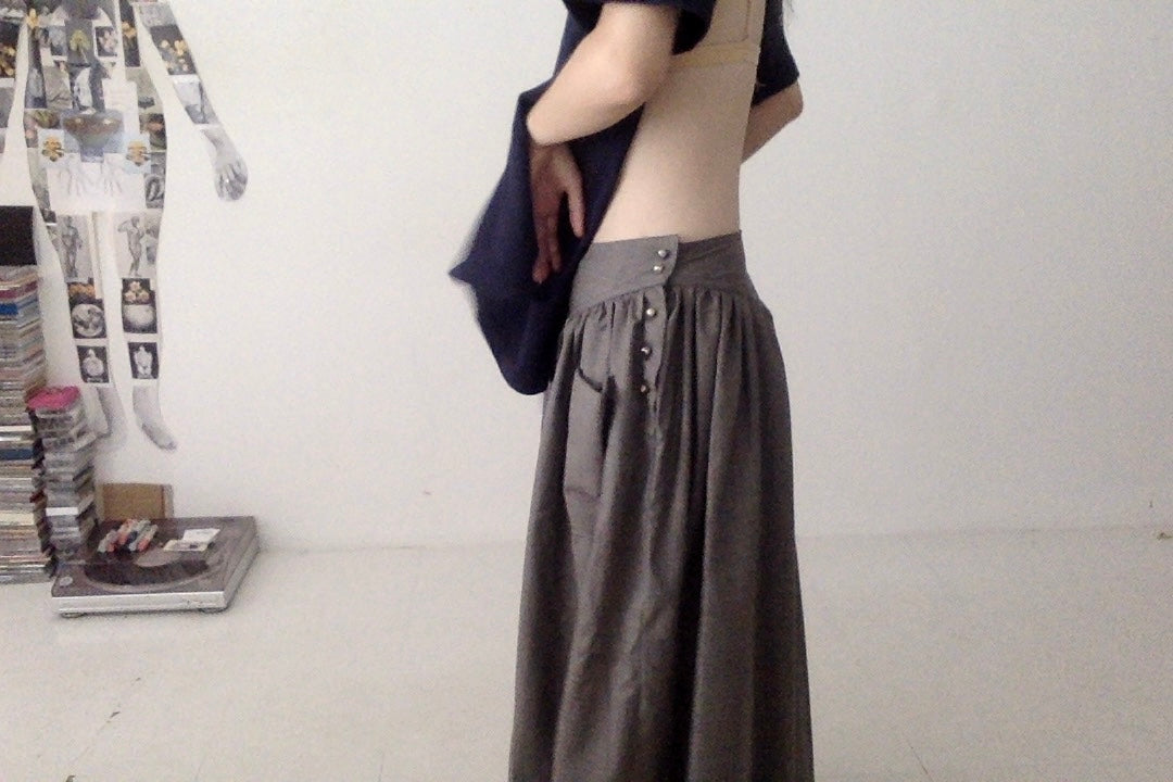 everyone's mother - garden skirt long - Charcoal