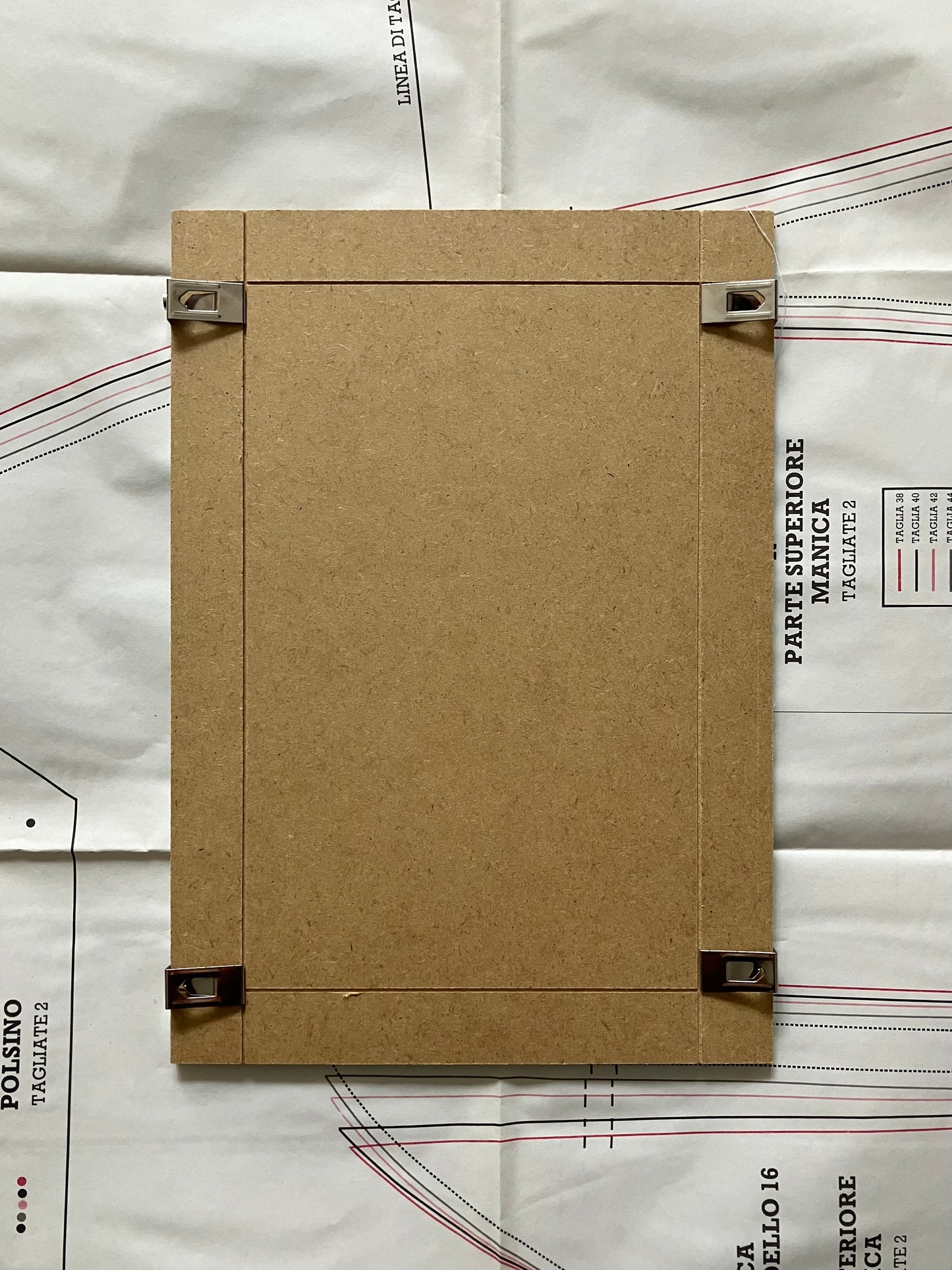 garbage core - ghi ri gò ri / ら く が き - PAPER CUTS ARTWORK 3