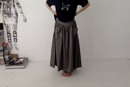 everyone's mother - garden skirt long - Charcoal