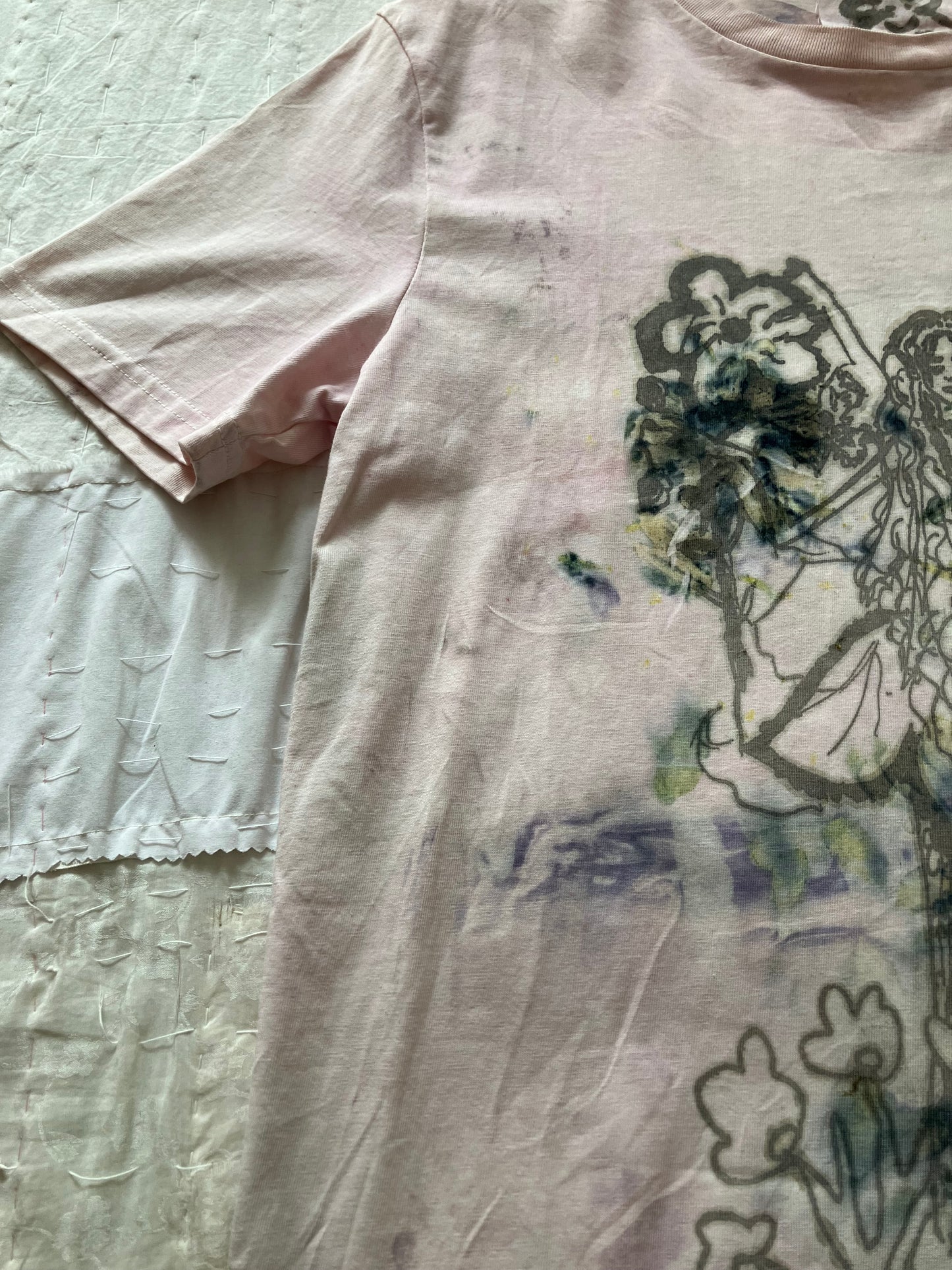 EIRINN HAYHOW - FOREST FAIRIE WITH SNAIL AND SUN TSHIRT 2 with bio flower patch