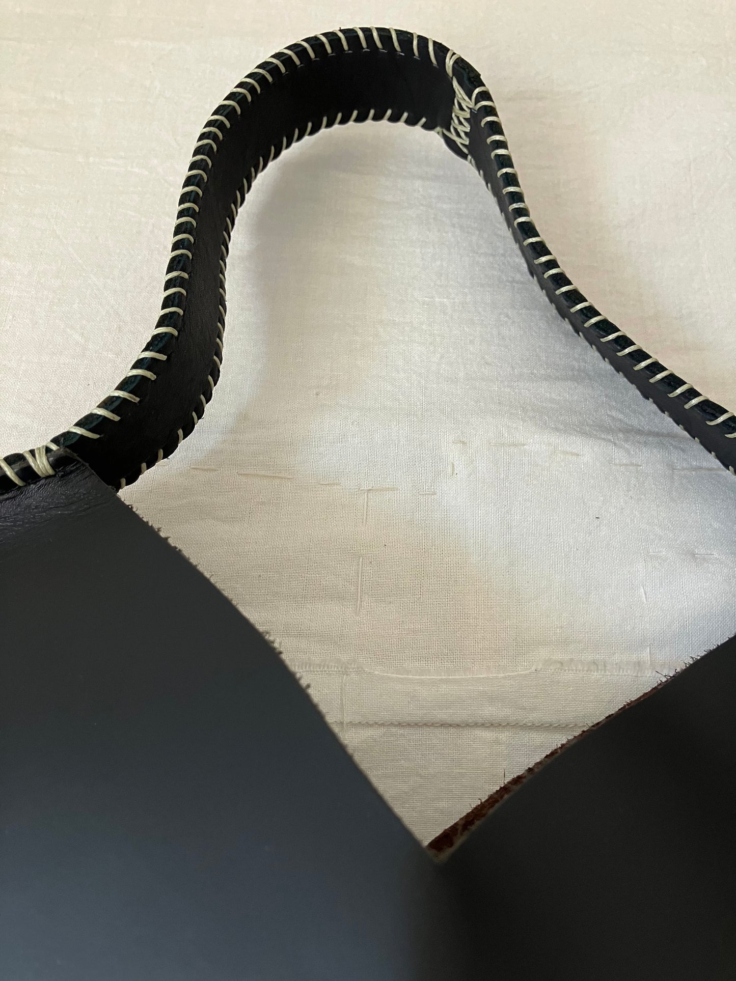 Maribaudi - The Brown Broken Heart Leather Bag