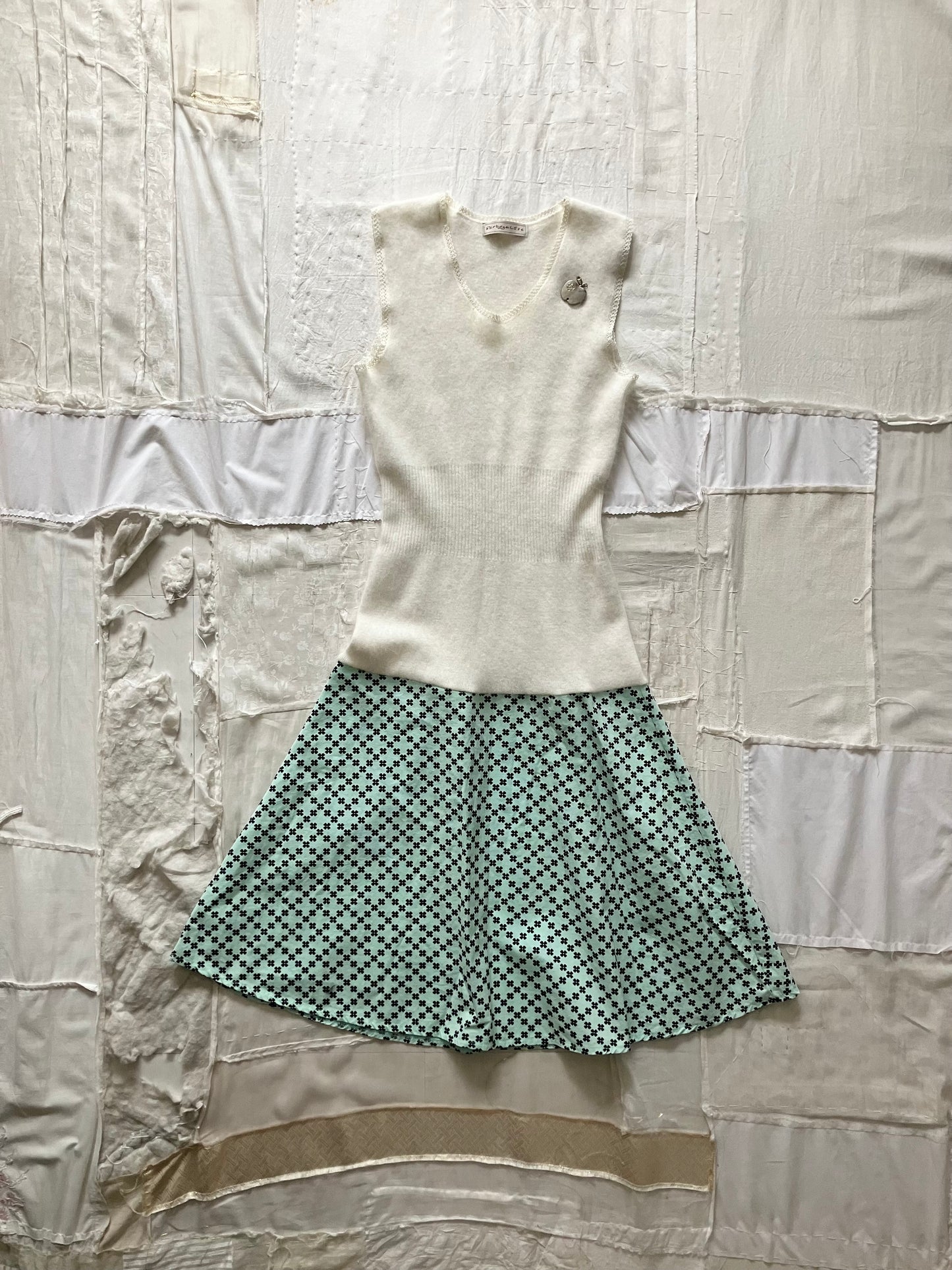 garbage core - ghi ri gò ri / ら く が き - DRESS