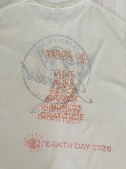 everyone's mother - earthday tee 2026 - 8
