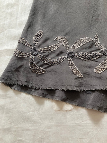 【Pre-loved】sula - cutwork skirt