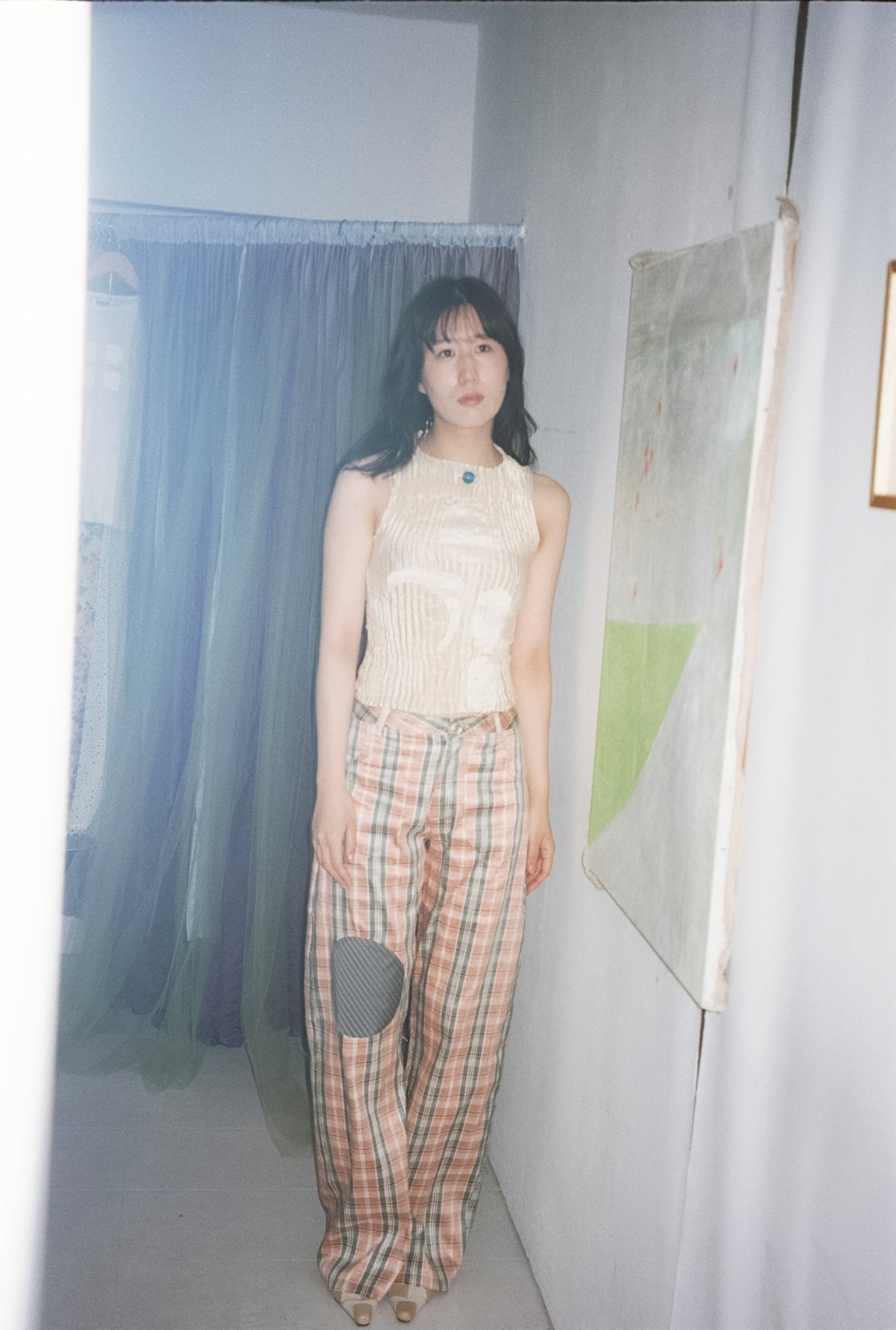 AZUR - Plissé Satin Silk Appliqué Tank Top - Off white + White