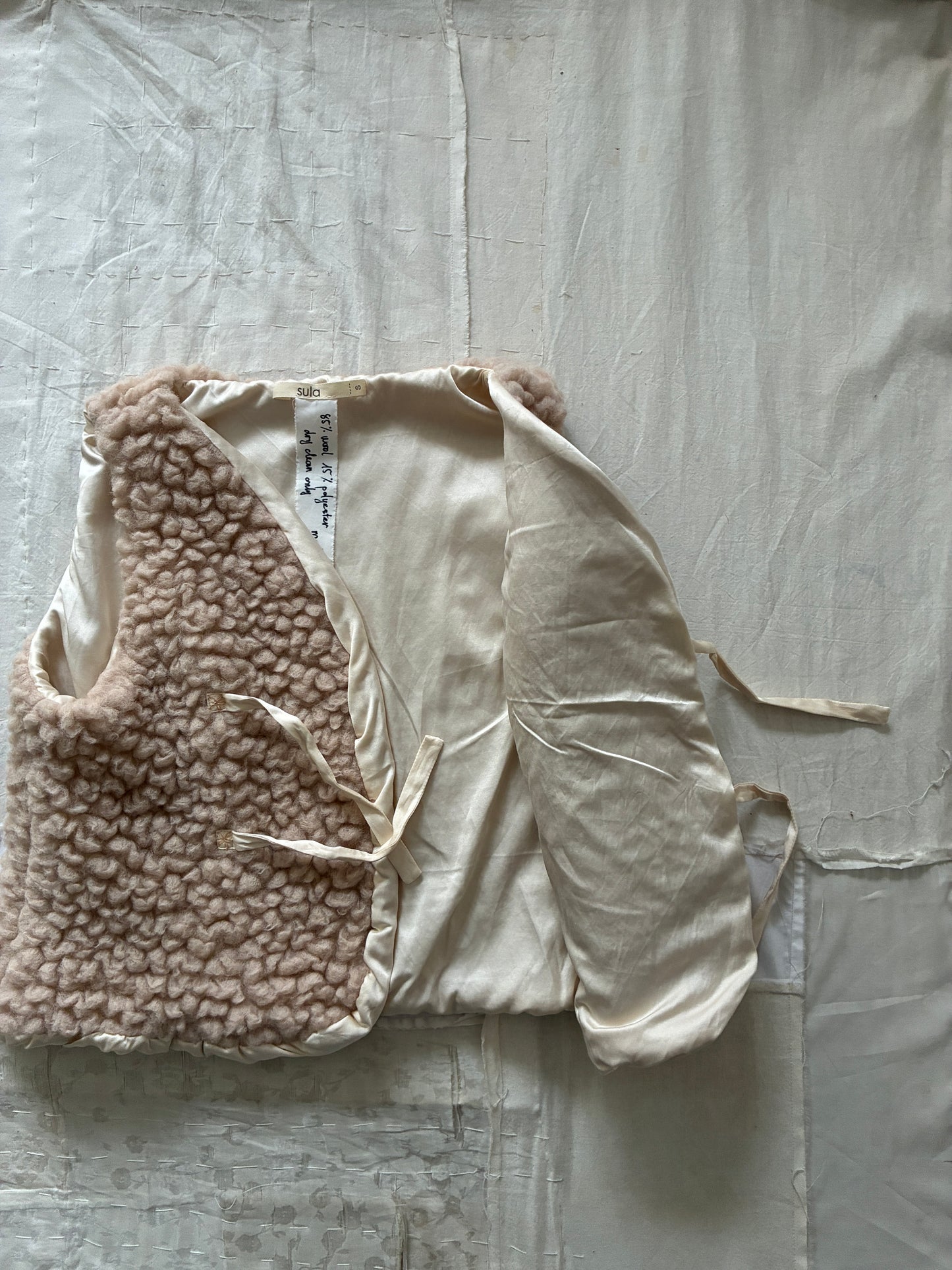 sula - wrap tie vest - big fluffy - crystal grey