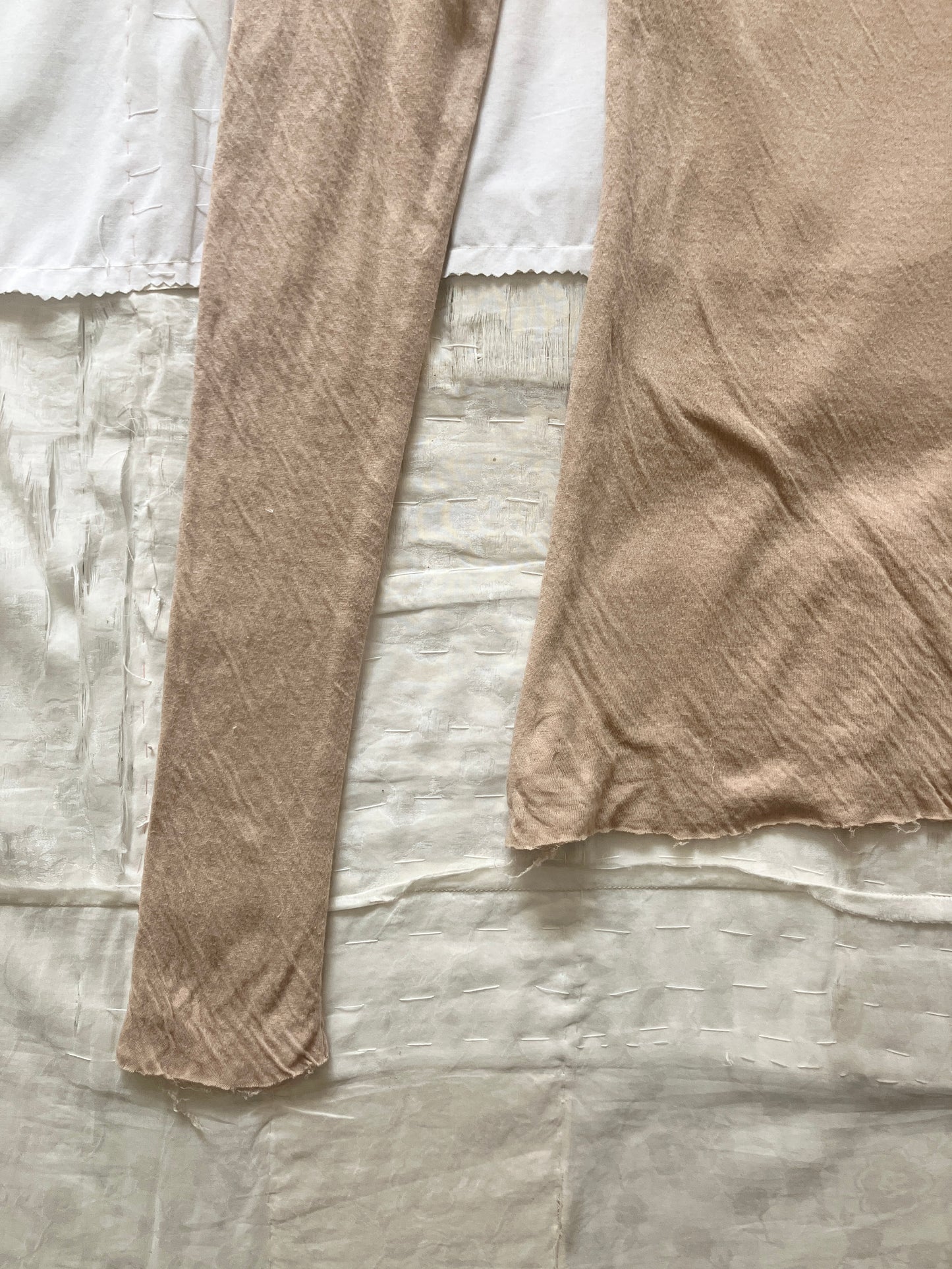 sula - long sleeve tee - cotton jersey - beige
