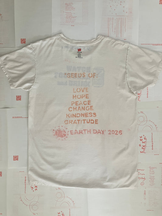everyone's mother - earthday tee 2026 - 3