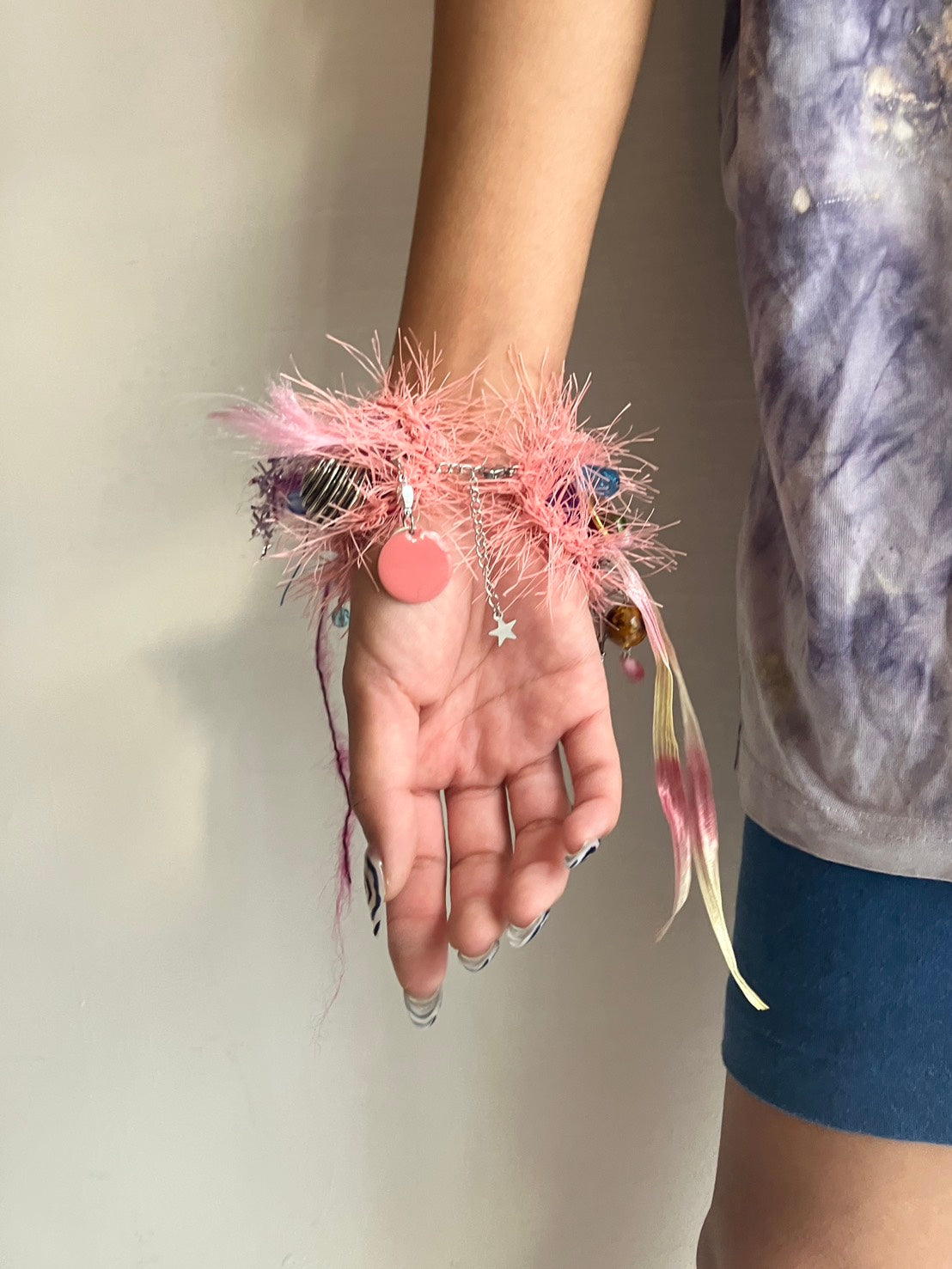 MATHILDE HIRON - Grigri Bracelet in Coral 1