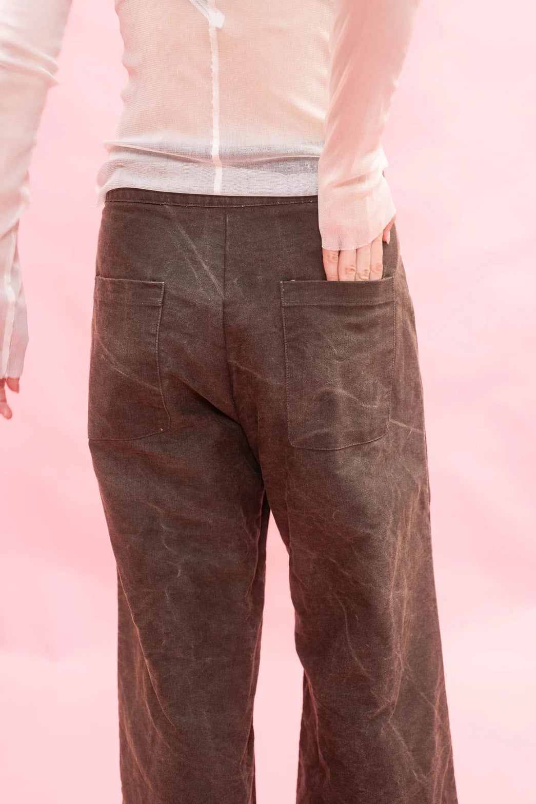sula - flare pants - cotton patina - dirt