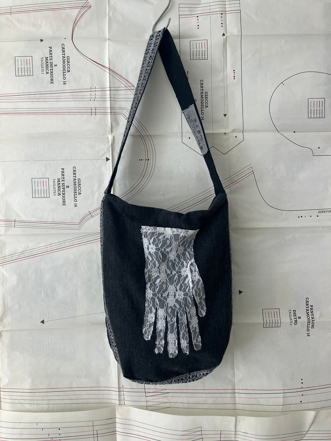 garbage core - GUANTI BAG