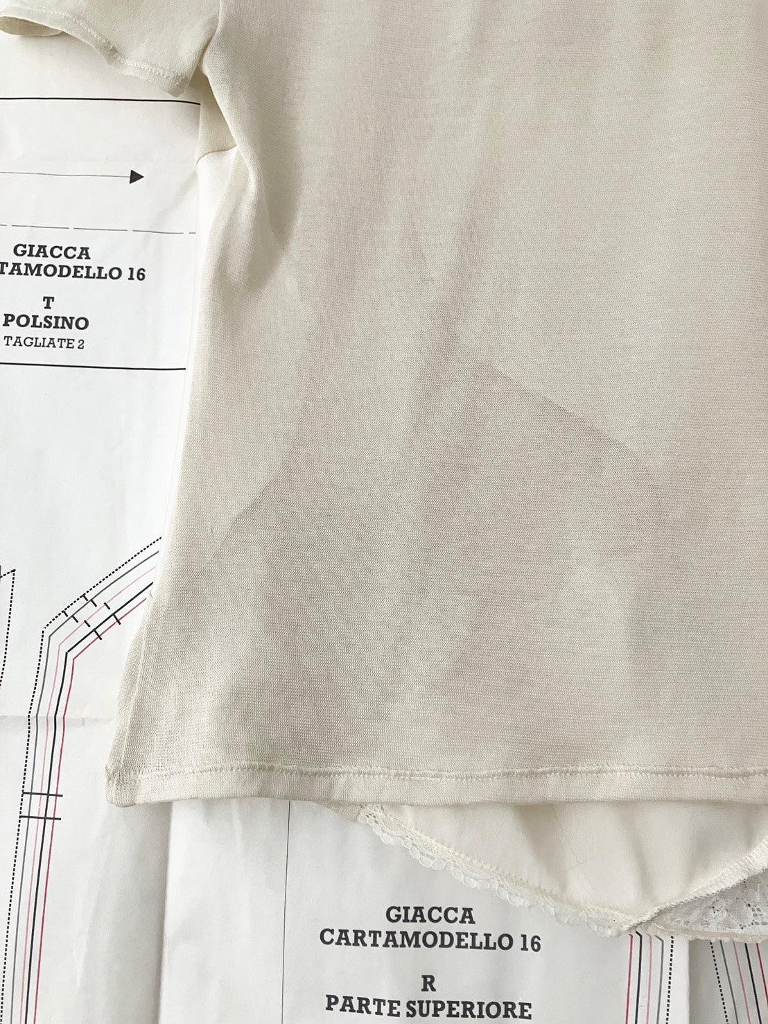 garbage core - LACES INTARSIO TEE