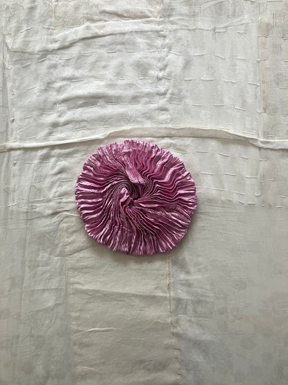 AZUR - Plissé Satin Silk Scrunchie - Grey pink
