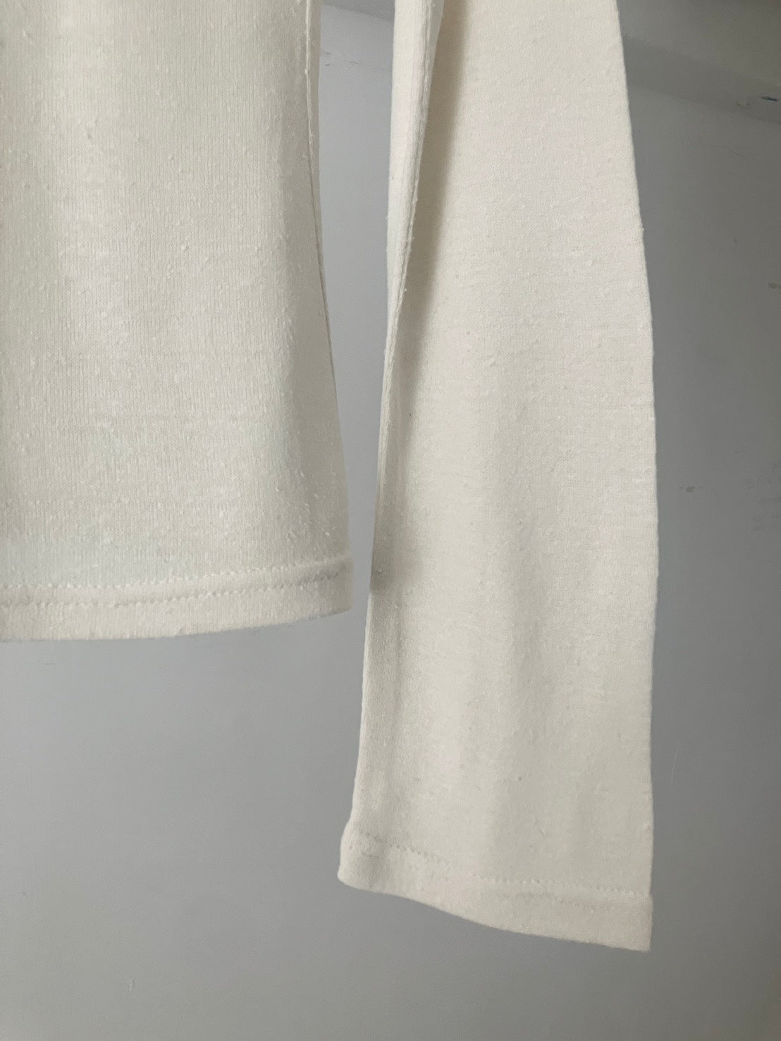 AZUR - Raw Silk Long Sleeve Tee + Offcuts - Undyed (light beige)
