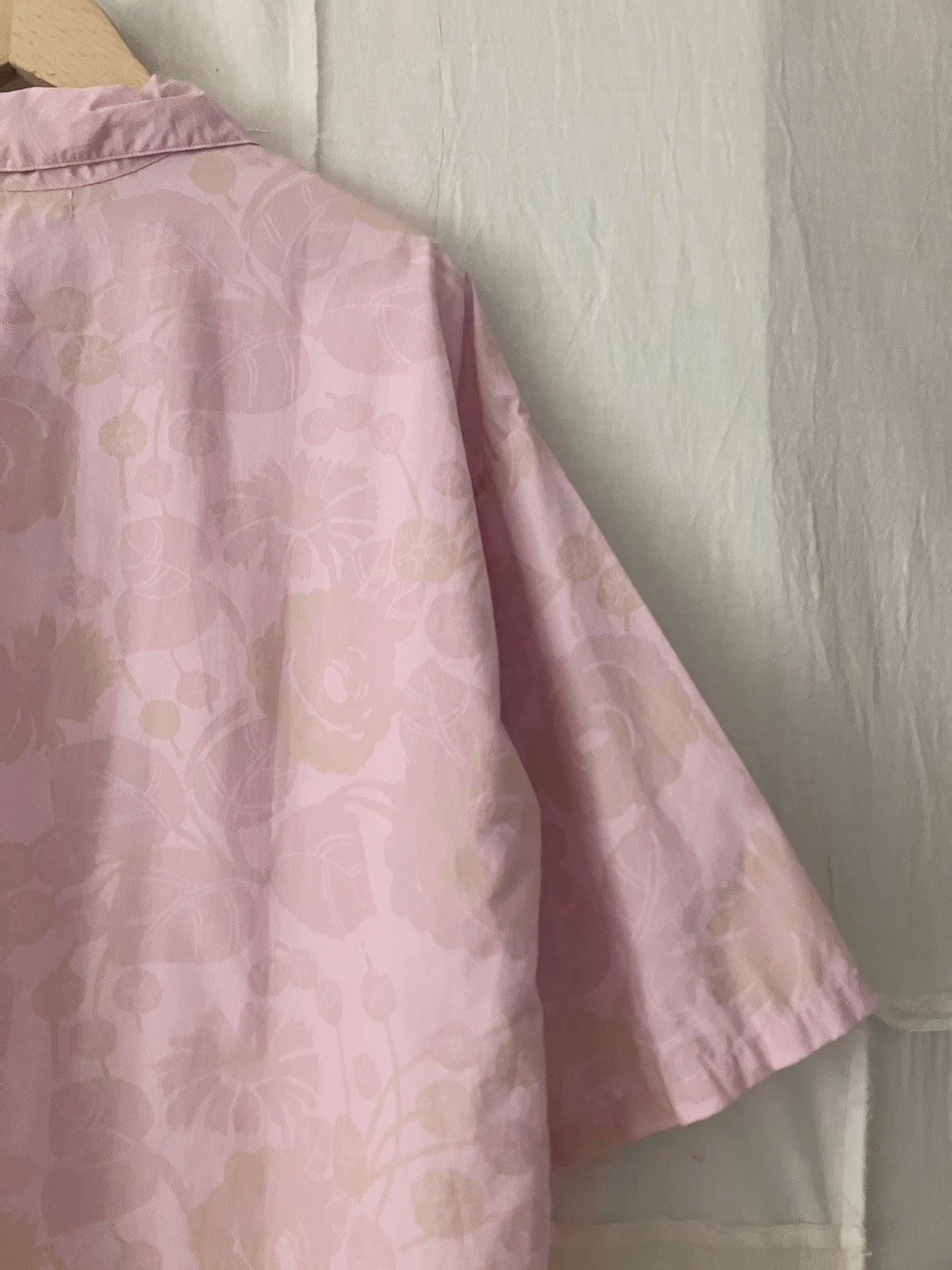 sula - clean new shirt - pink rose print